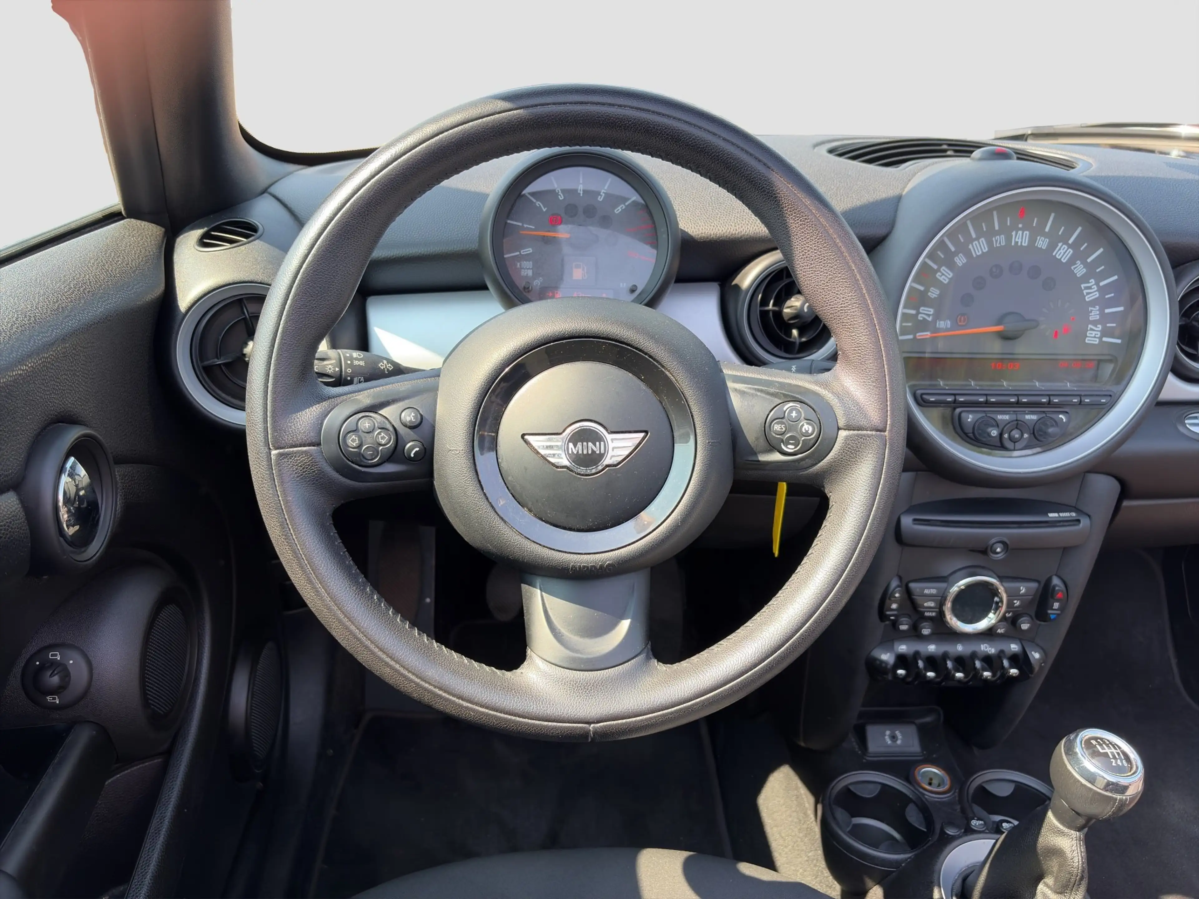 MINI Cooper Cabrio — photo 8