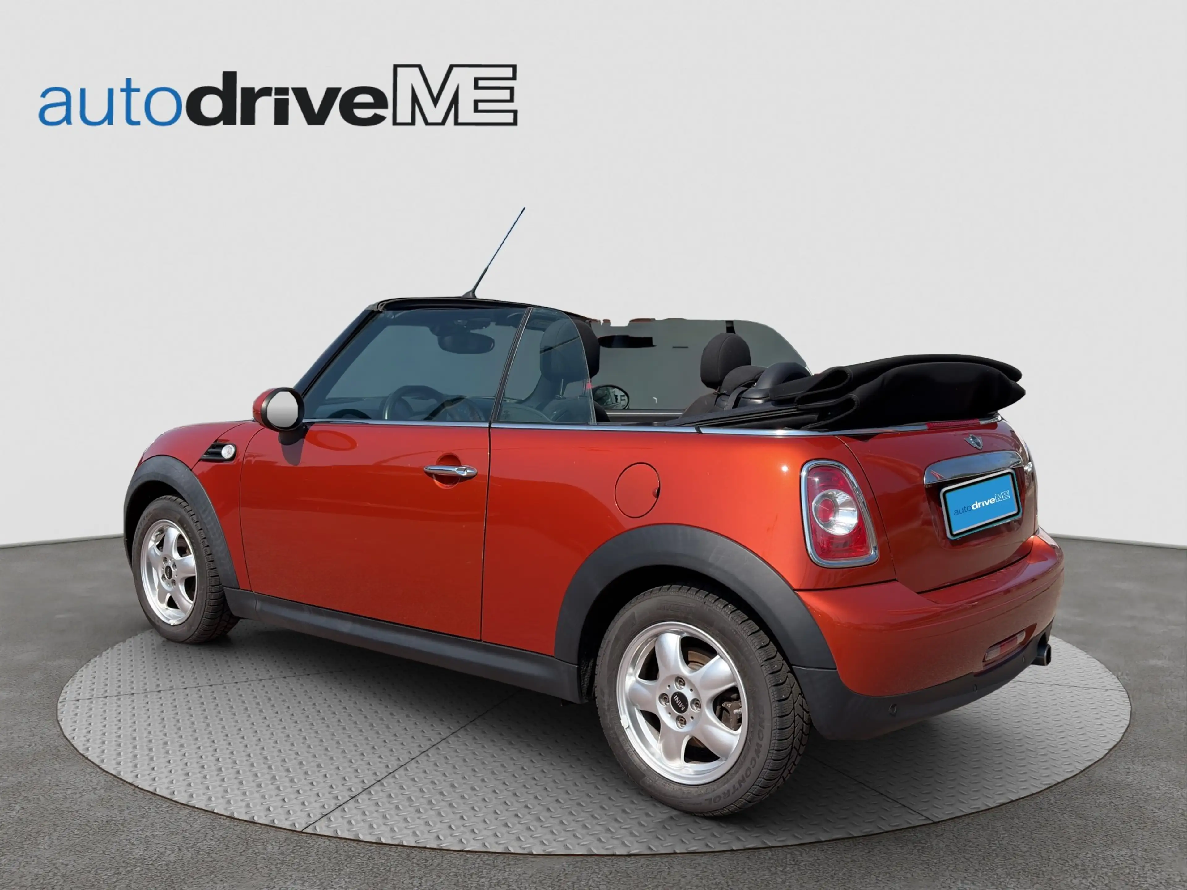 MINI Cooper Cabrio — photo 3