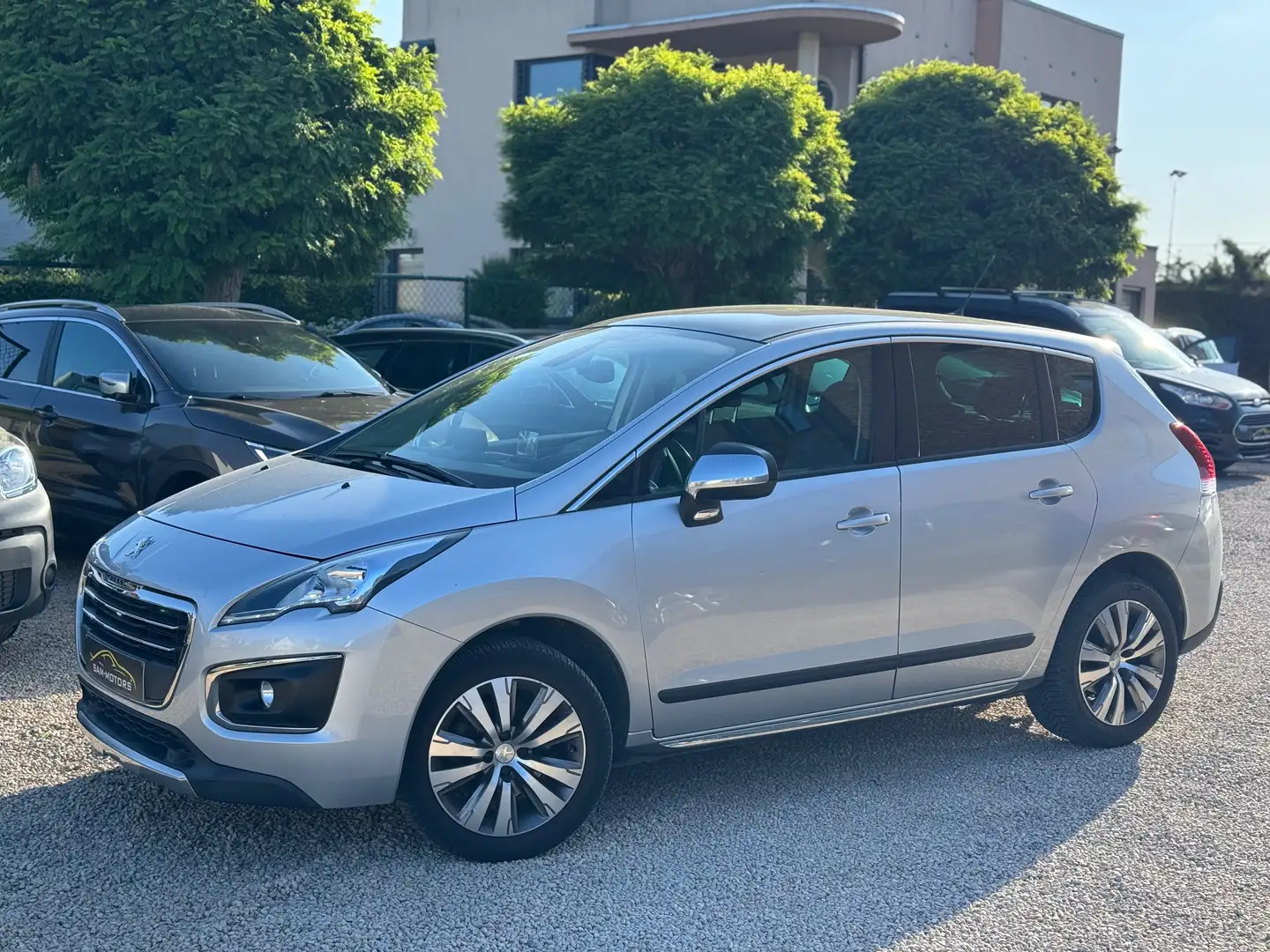 Peugeot 3008 1.6 e-THP Allure Automaat | 1 Jaar Garantie Argent - 1