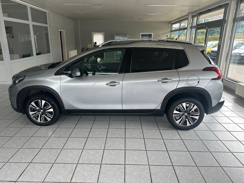 Peugeot 2008 Allure*PDC*Panorama*RDKS*Navi*Bluetooth* — photo 8