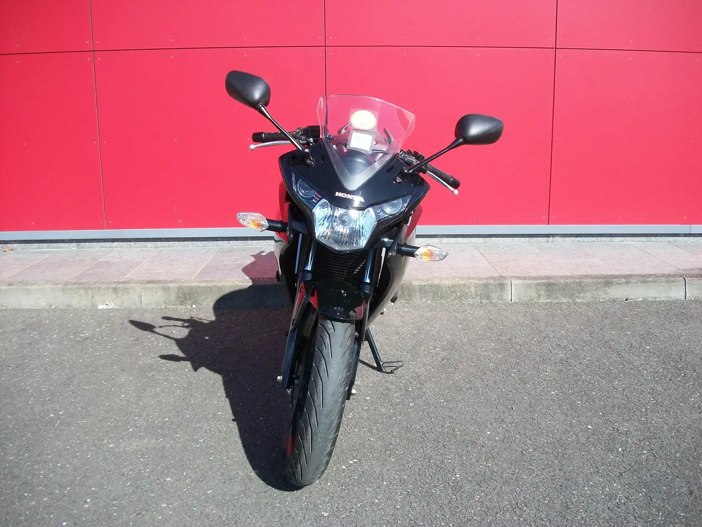 Honda CBR 125 Noir - 2