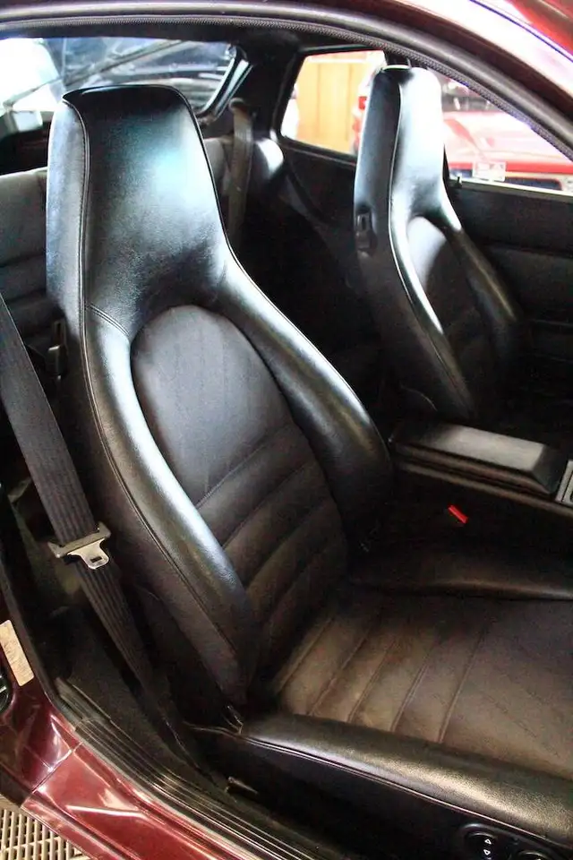 Porsche 944 S2, foto 12