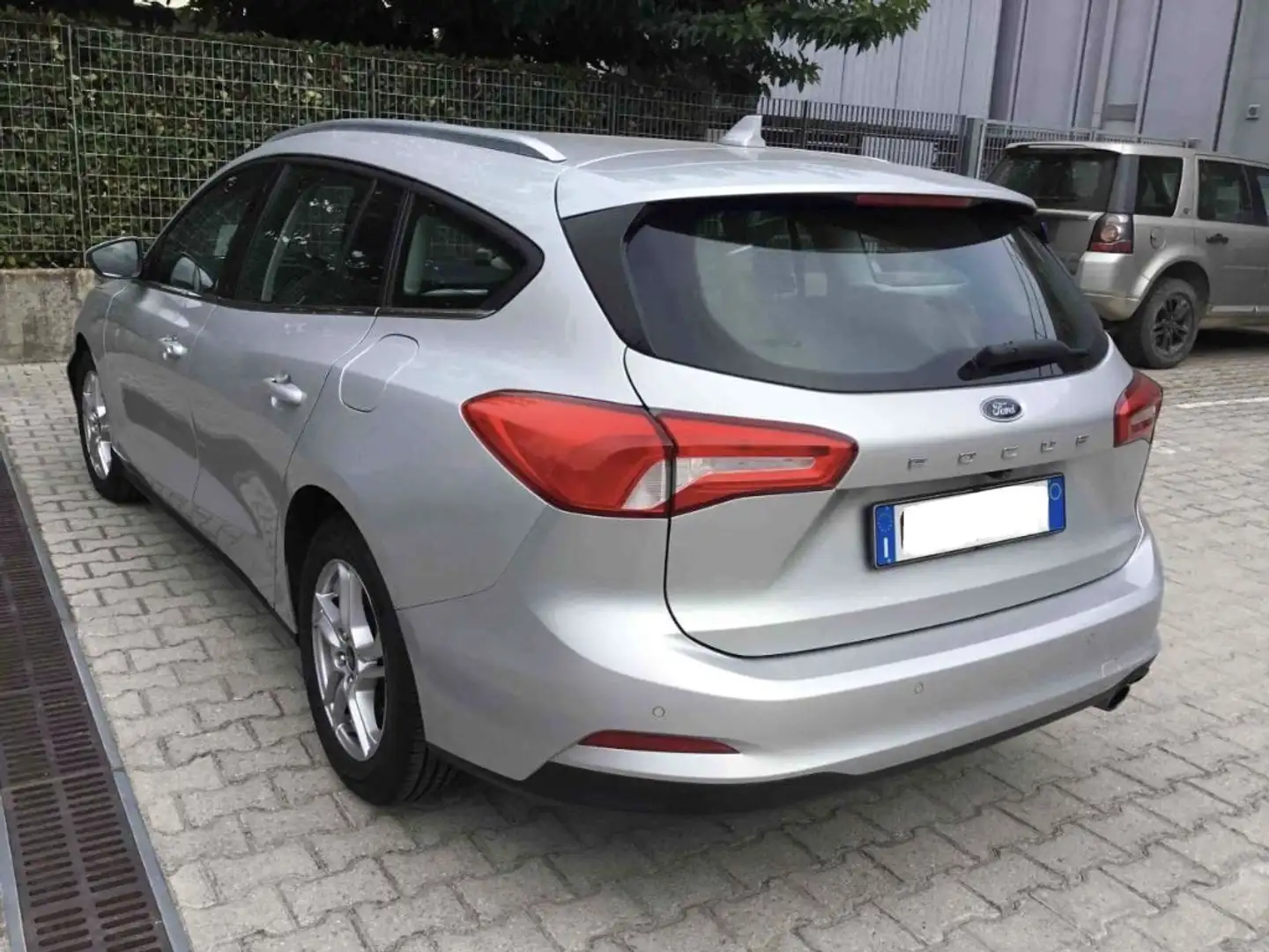 Ford Focus SW 1.5 ecoblue Business s&s 120cv Gris - 2