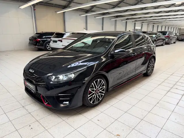 Kia Ceed view 3
