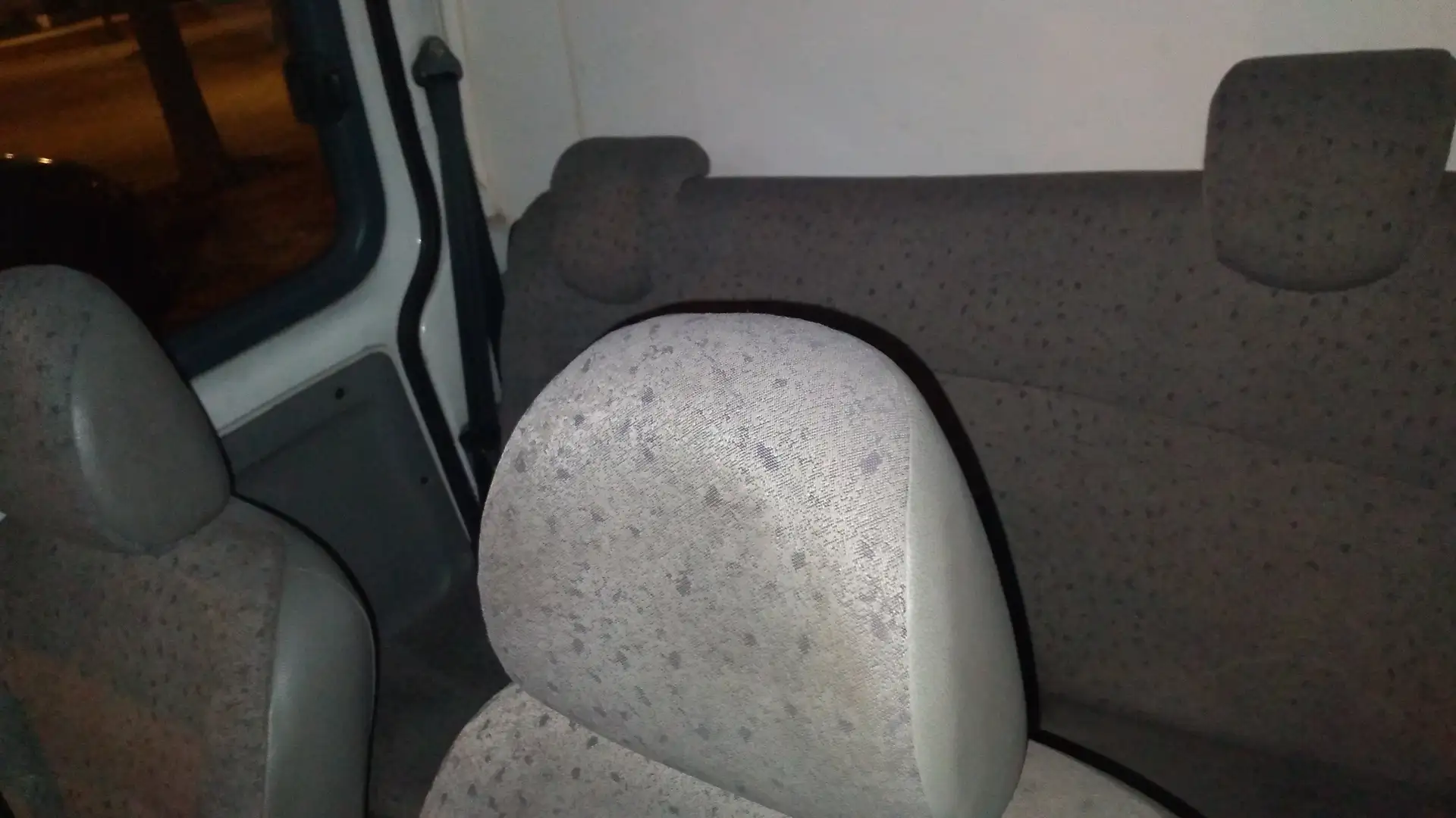 Renault Kangoo Kangoo Gran Volumen 1.9D Confort 65 Confort Blanco - 2