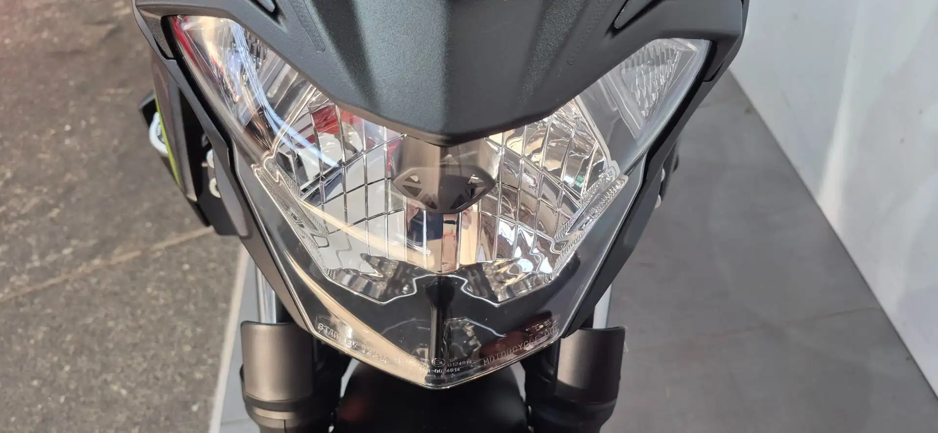 Kawasaki Z 650 VERSION A2  ***MOTODOC.BE*** Zwart - 2