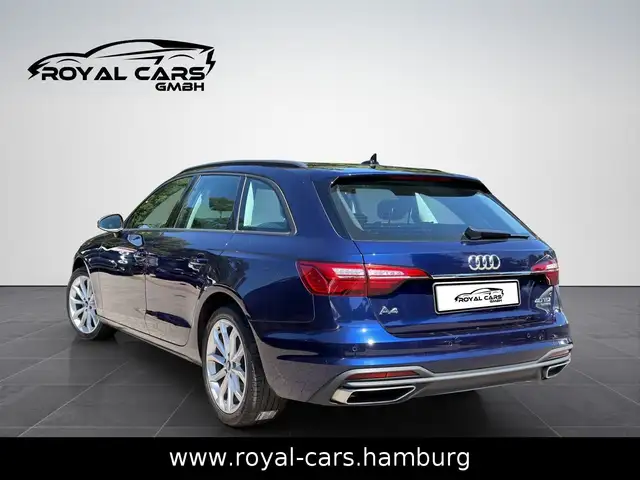 Audi A4 view 7