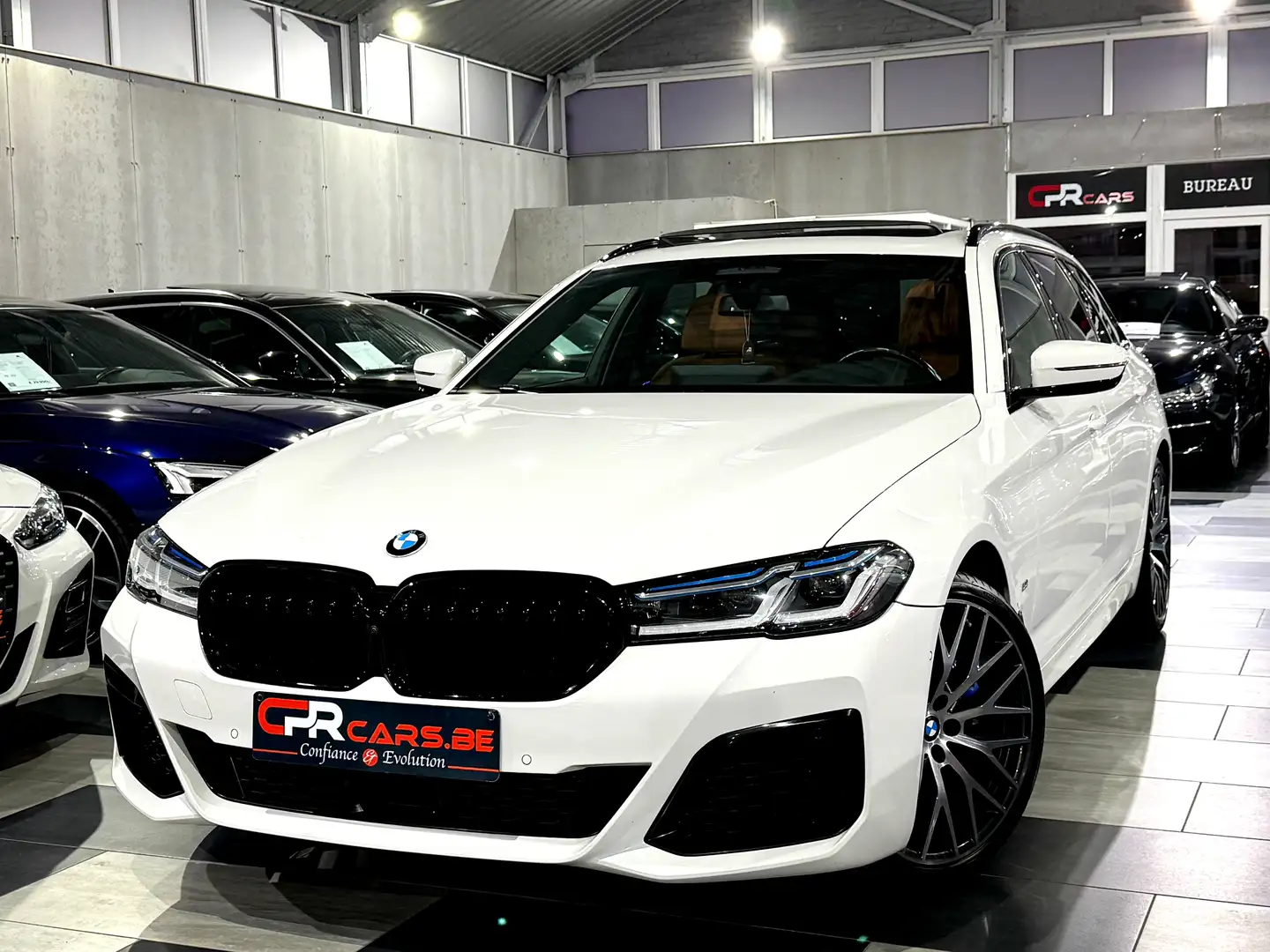 BMW 530 Touring M Sport Shadow Line Etat Neuf Full Hist. Blanco - 1