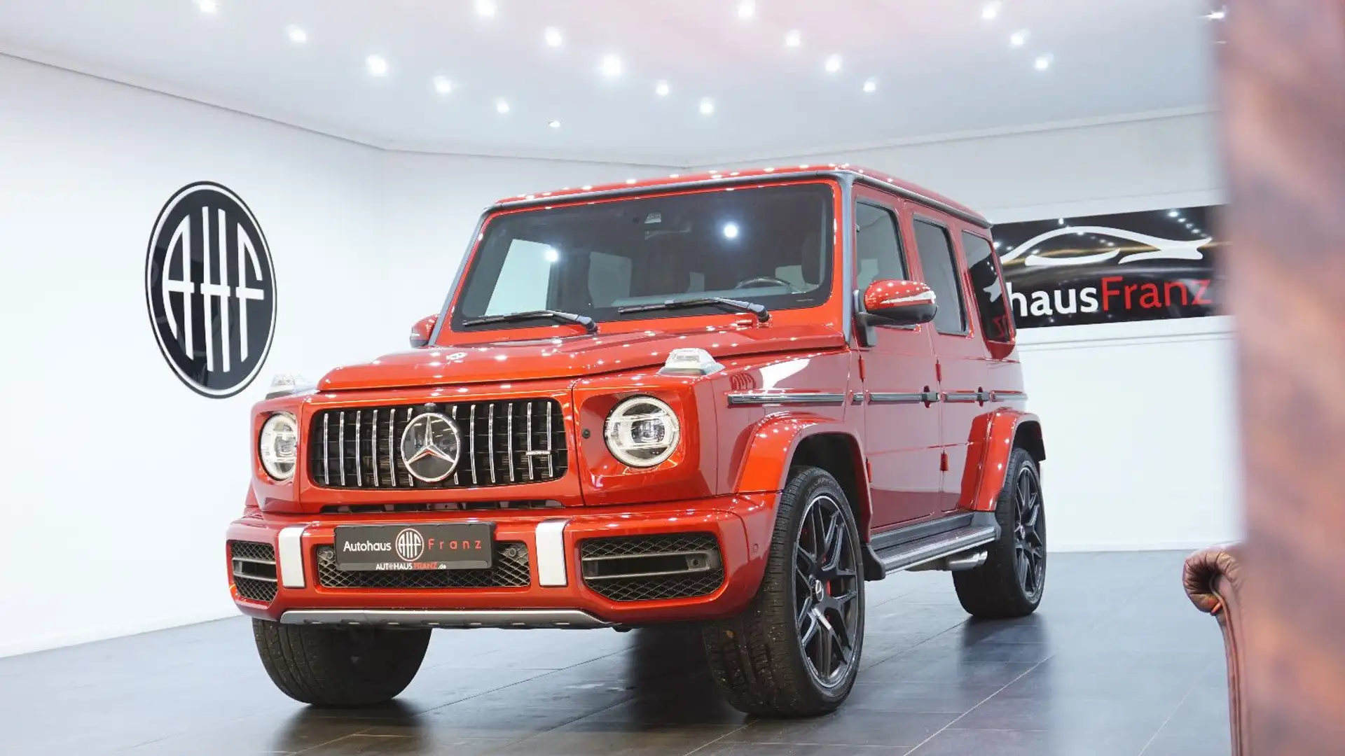 Mercedes-Benz G 63 AMG *Burmester*1 Hand*SchiebD.*Carbon Paket Červená - 1