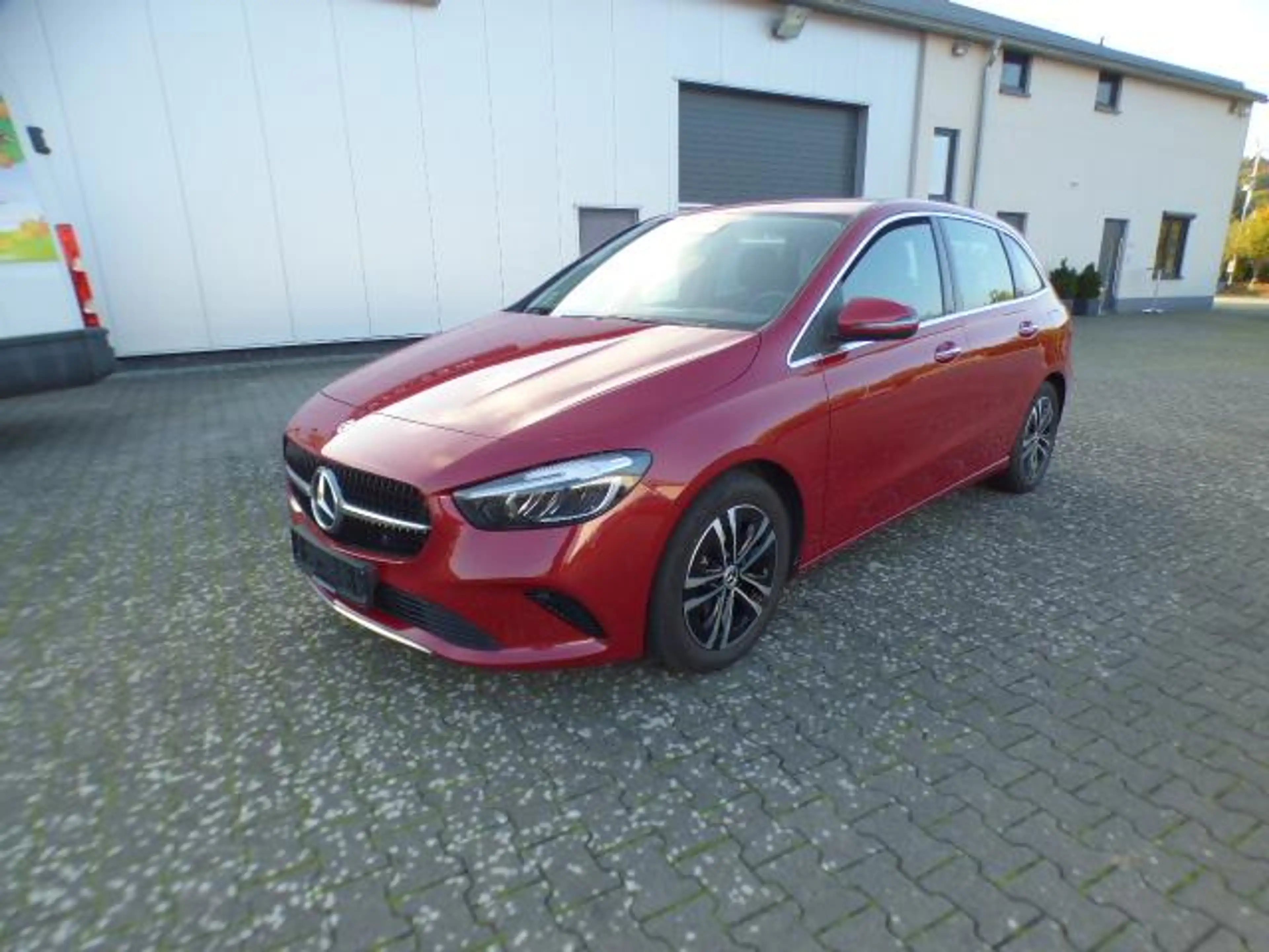 Mercedes-Benz B 220 d Progressive Line Advanced Plus Smartphone Int... — photo 3