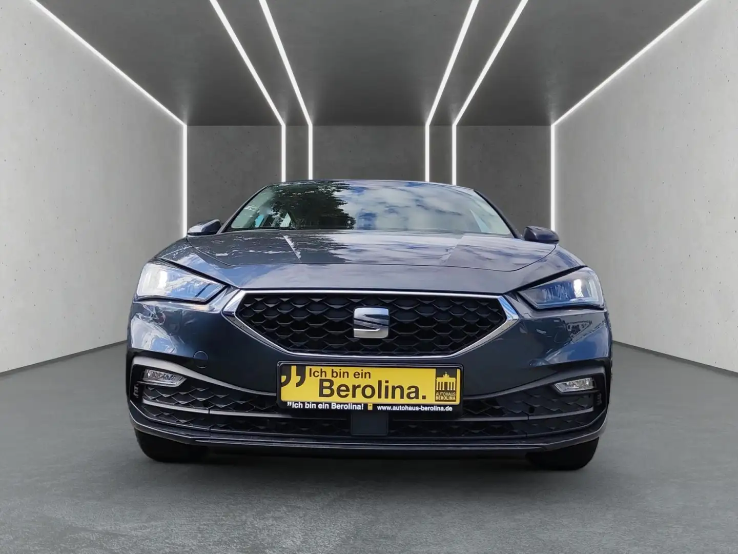SEAT Leon 1.0 TSI Style *PDC*GRA*LED* Gris - 2