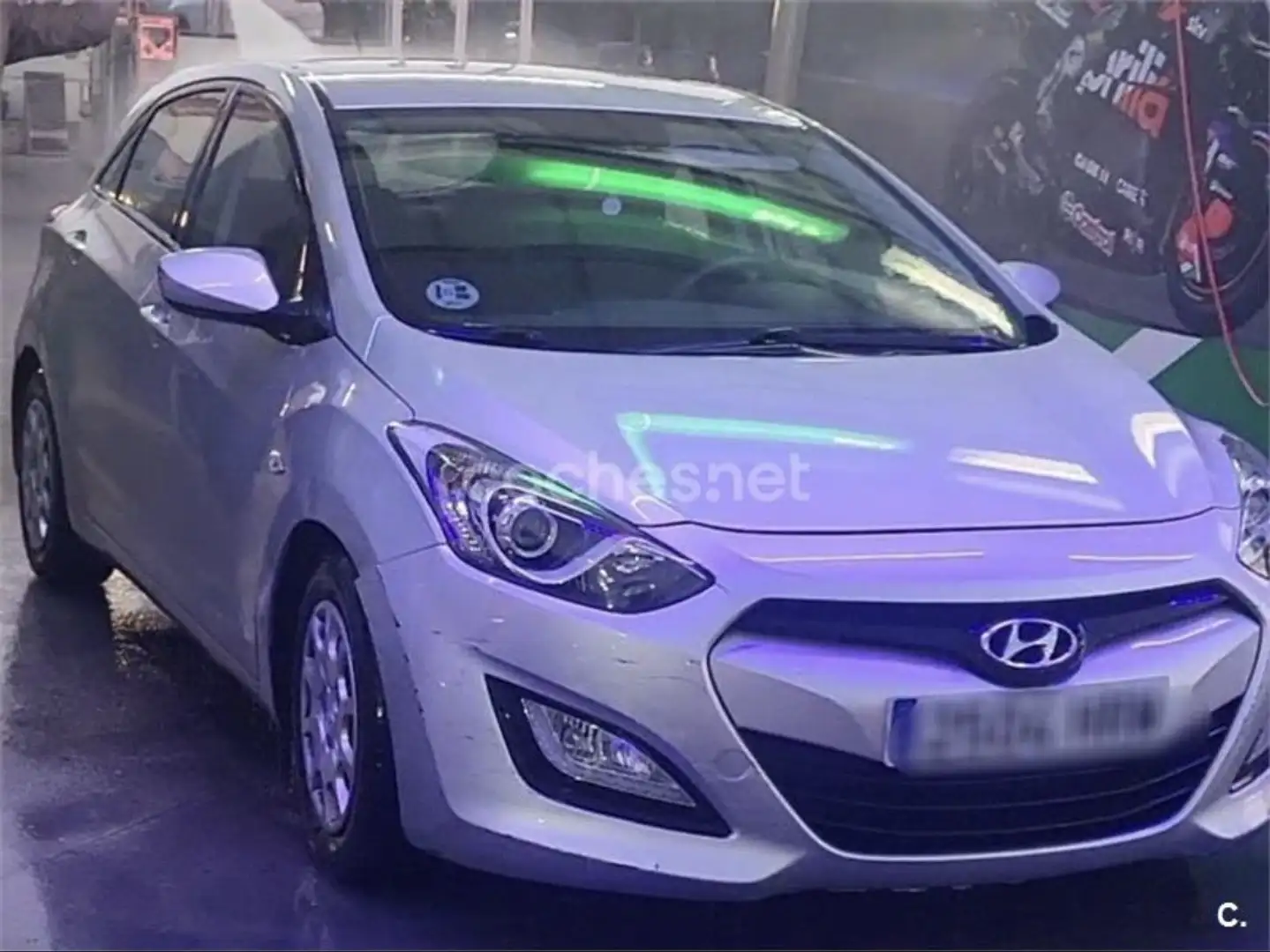 Hyundai i30 2.0CRDi Premium - 1