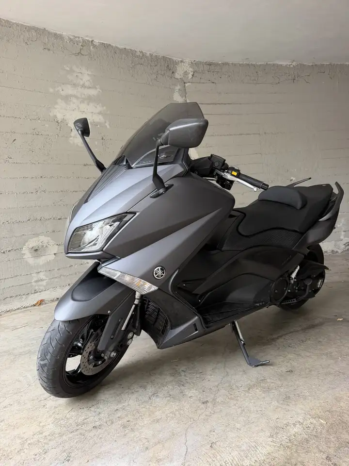 Yamaha Tmax 530