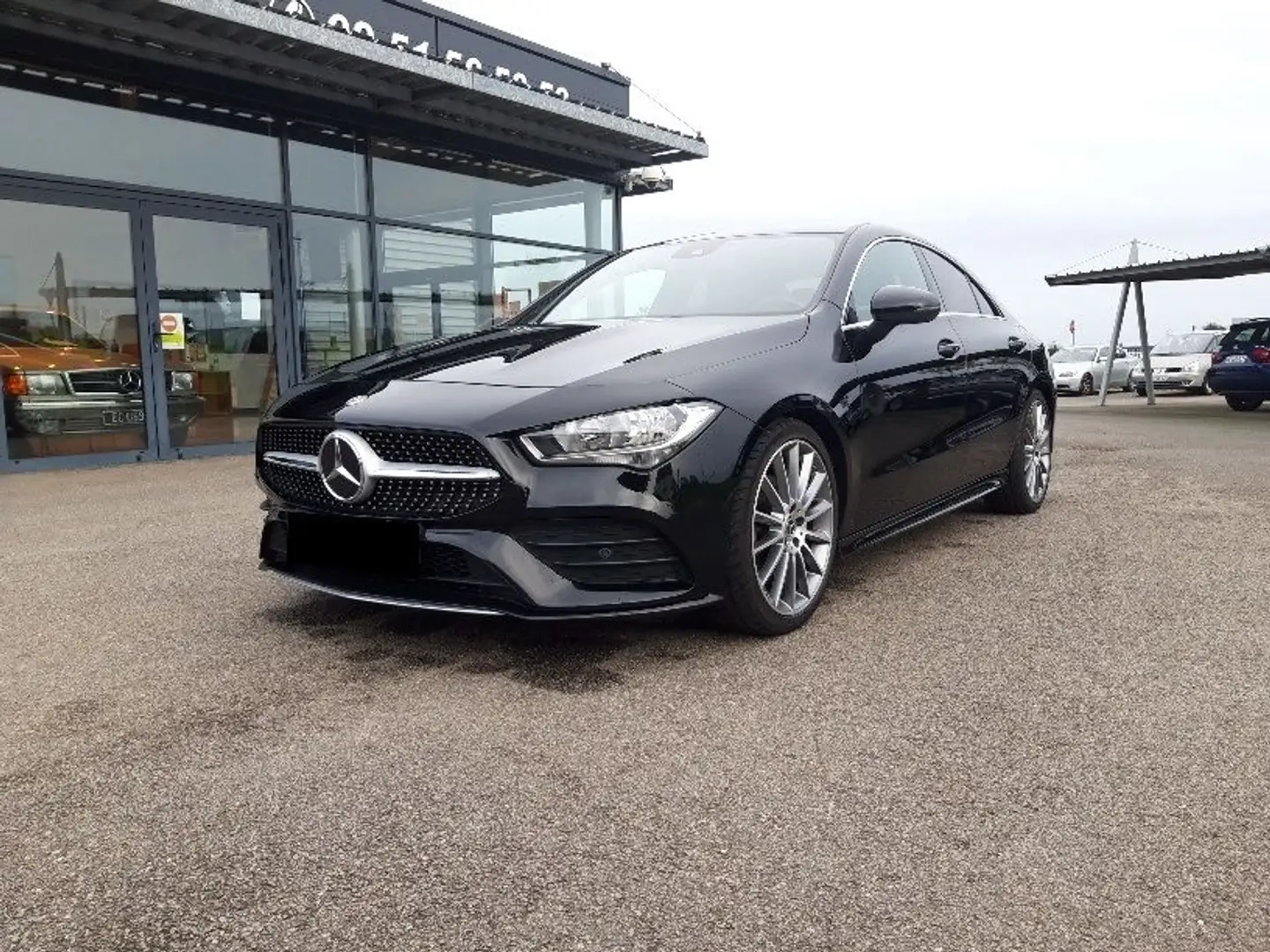 Mercedes-Benz CLA 180 180 COUPE 4 PORTES 136CH AMG LINE Noir - 2