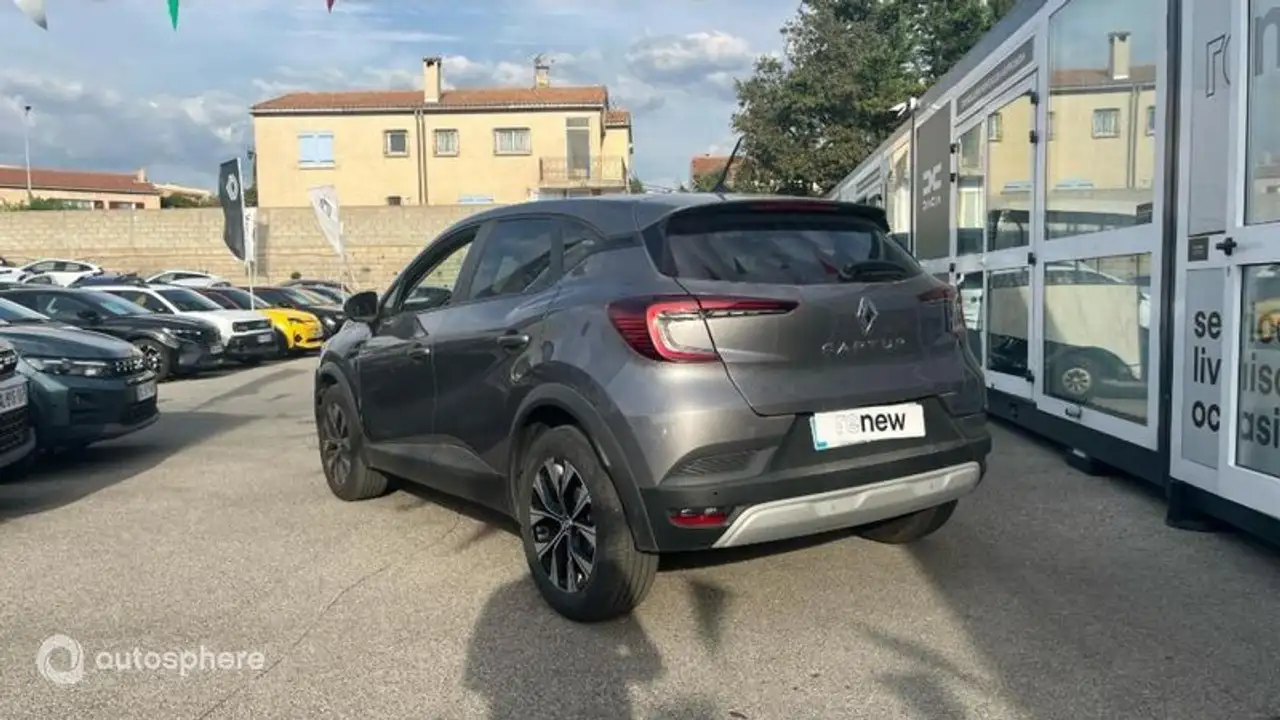 Renault Captur — photo 5