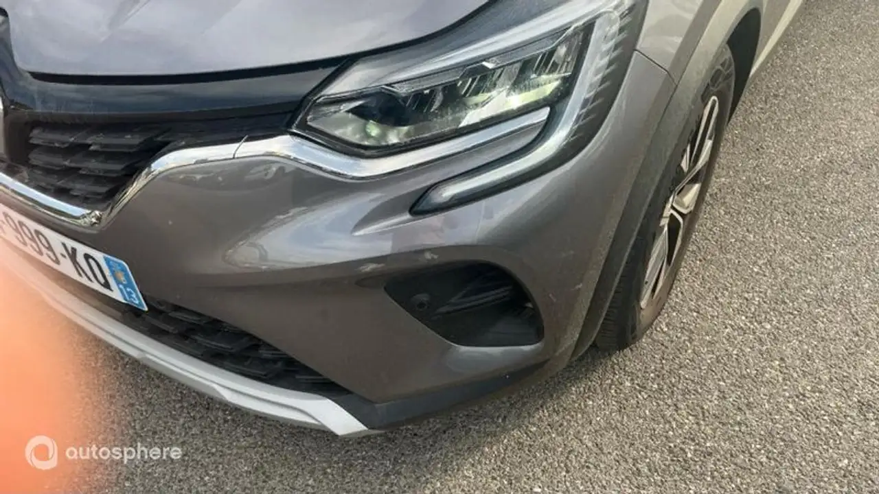 Renault Captur — photo 17
