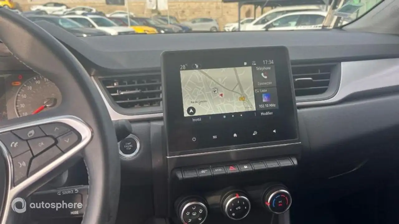 Renault Captur — photo 19