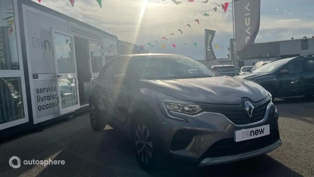 Renault Captur — photo 3