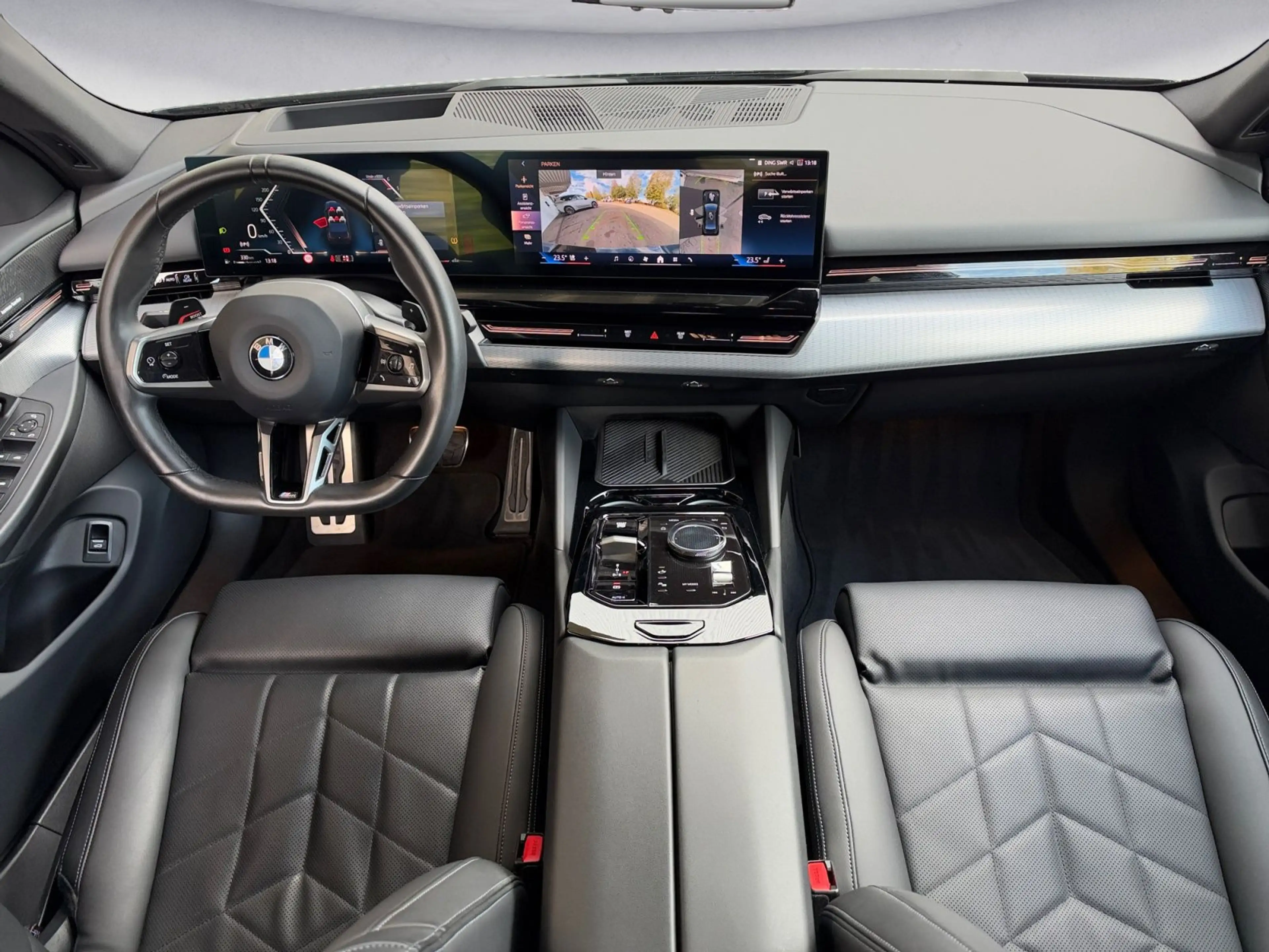 BMW 520 d M Sportpaket Pro Iconic Glow AHK Komfortsit — photo 13
