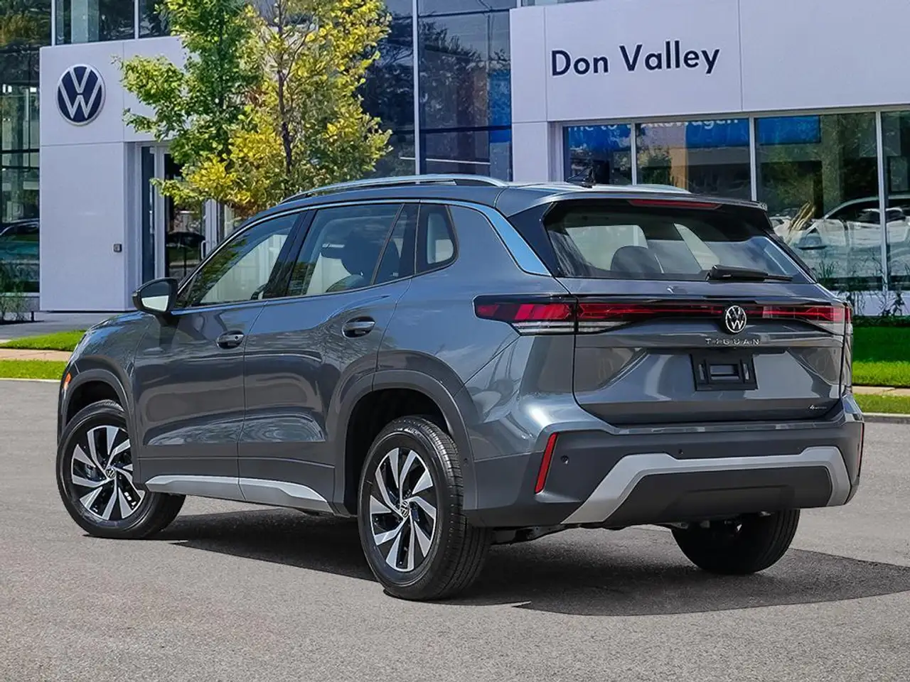 Volkswagen Tiguan снимка Volkswagen Tiguan
