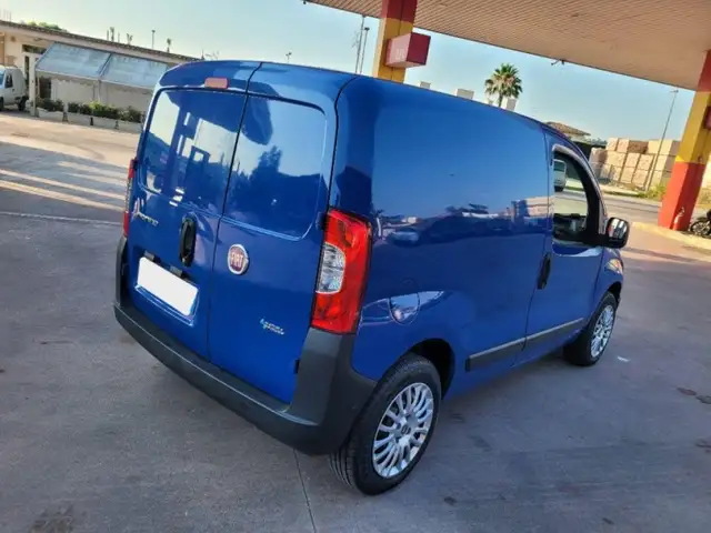 Fiat Fiorino view 3