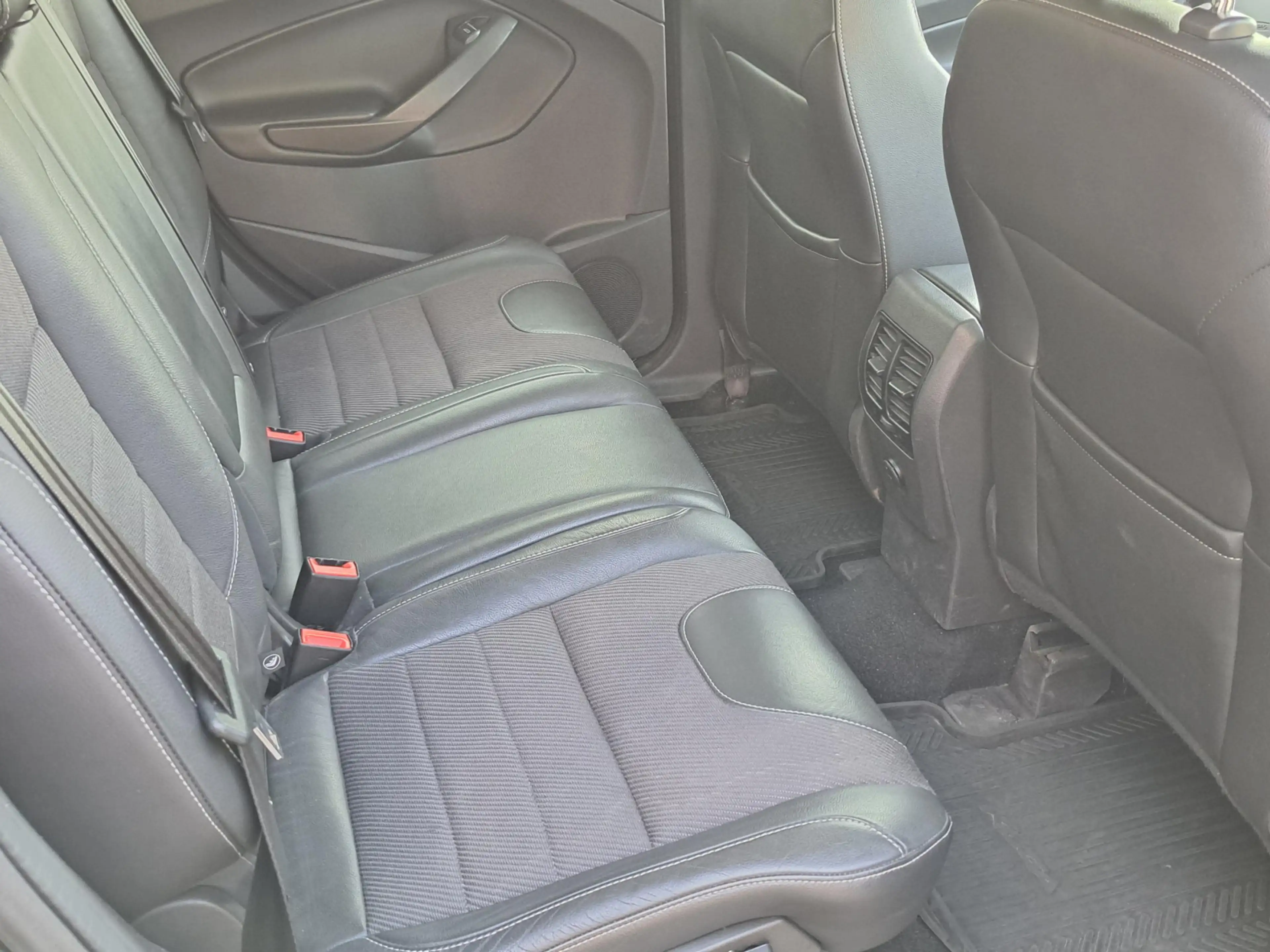 Ford Kuga 1.5 Trend Edition Trekhaak/Nwe Dis. riem — photo 13