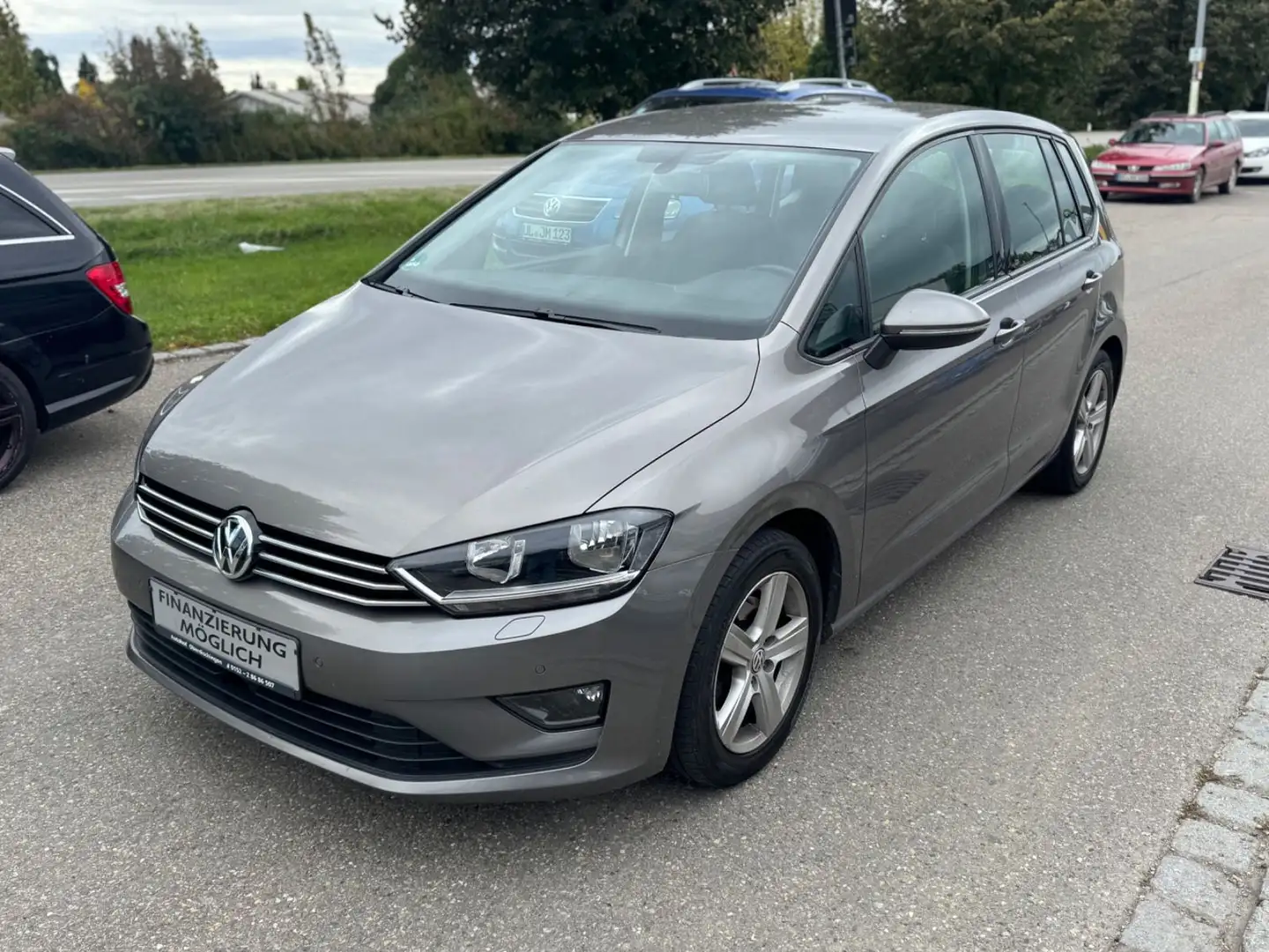 Volkswagen Golf Sportsvan 1.6 TDI DSG Trendline BMT Grau - 1