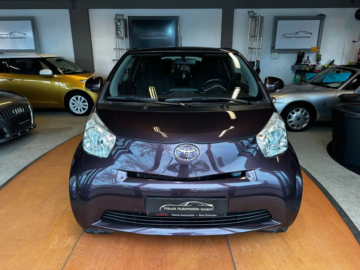 Toyota iQ 89-TKM/KLIMA/MEDIA-IN/MFL/ALLWETTER/ALU'S Burdeos - 2