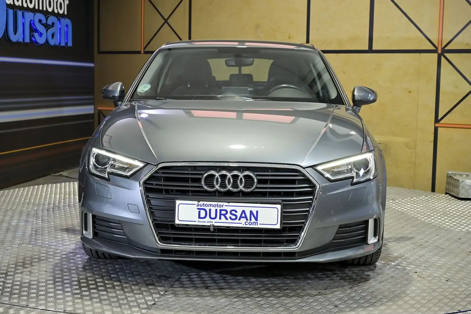 Audi A3 1.5 TFSI COD EVO Sport Edition 110kW Gris - 2