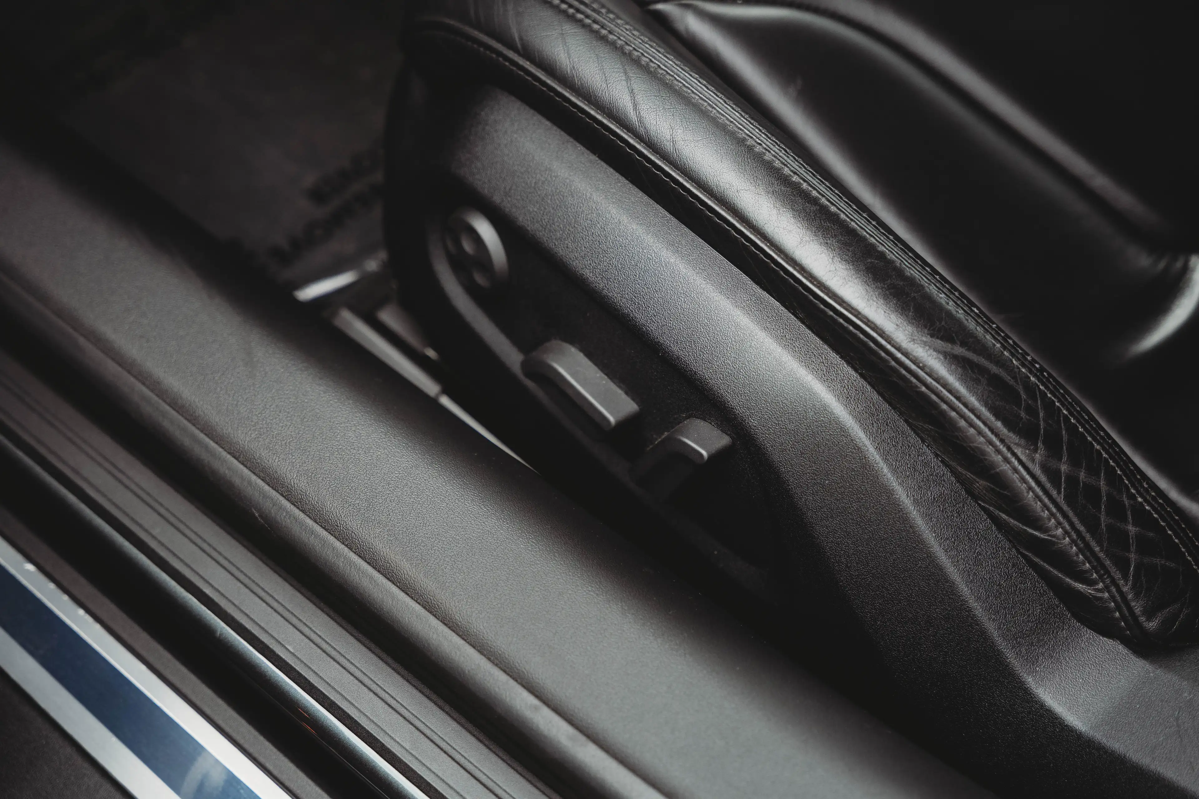 Audi R8 4.2 FSI Quattro R tronic/B&O/Cruise/Navi/Carbon — photo 13