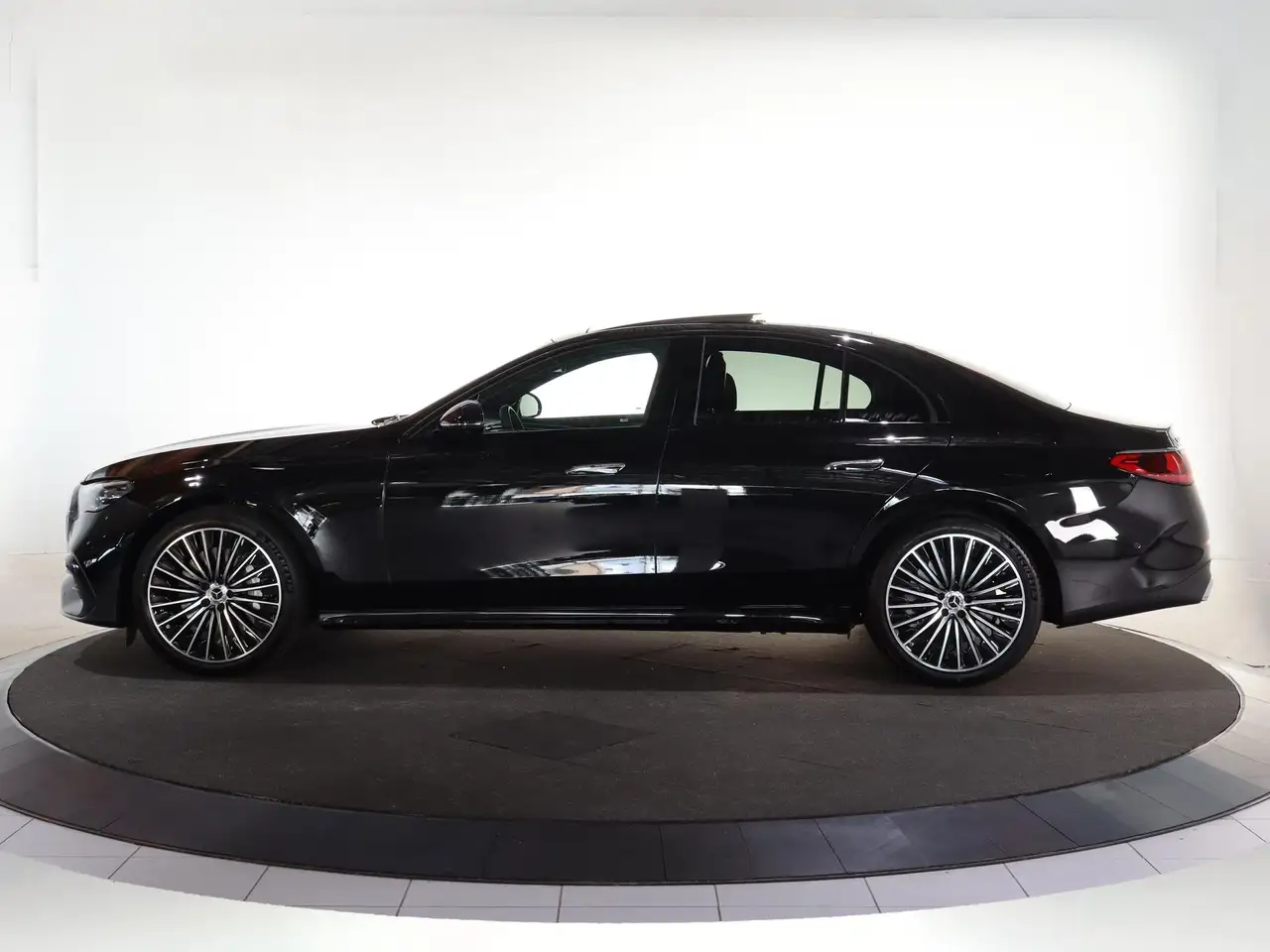 Mercedes-Benz E-Class 2026