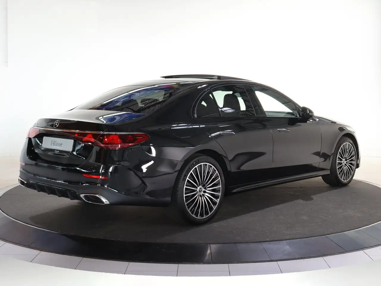 Mercedes-Benz E-Class 2026