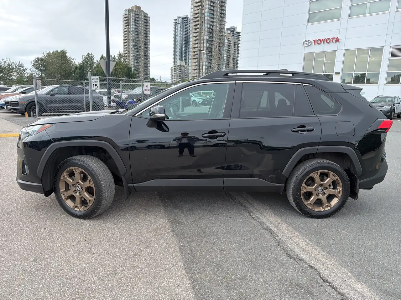 Toyota RAV 4 снимка Toyota RAV 4