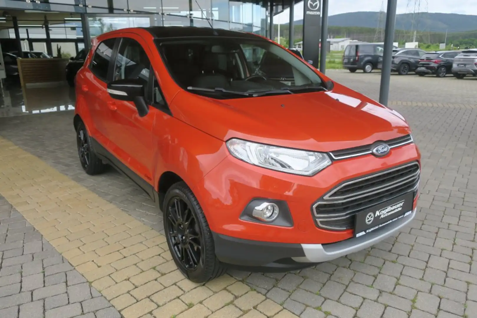 Ford EcoSport Titanium S M5 JK8 Orange - 1