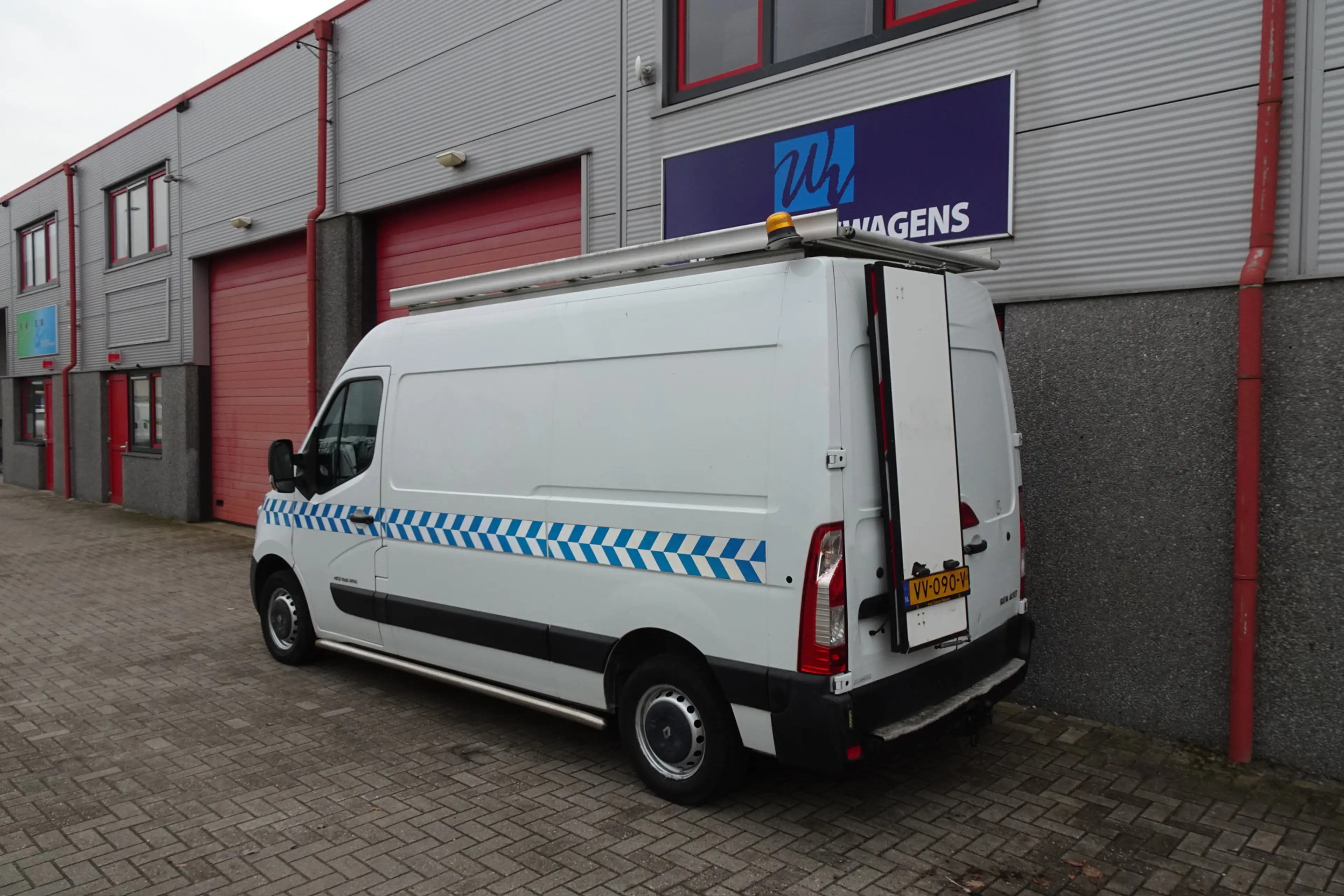 Renault Master T33 2.3 dCi L2H2 airco 3 zits MARGE !!!!!!!! — photo 2