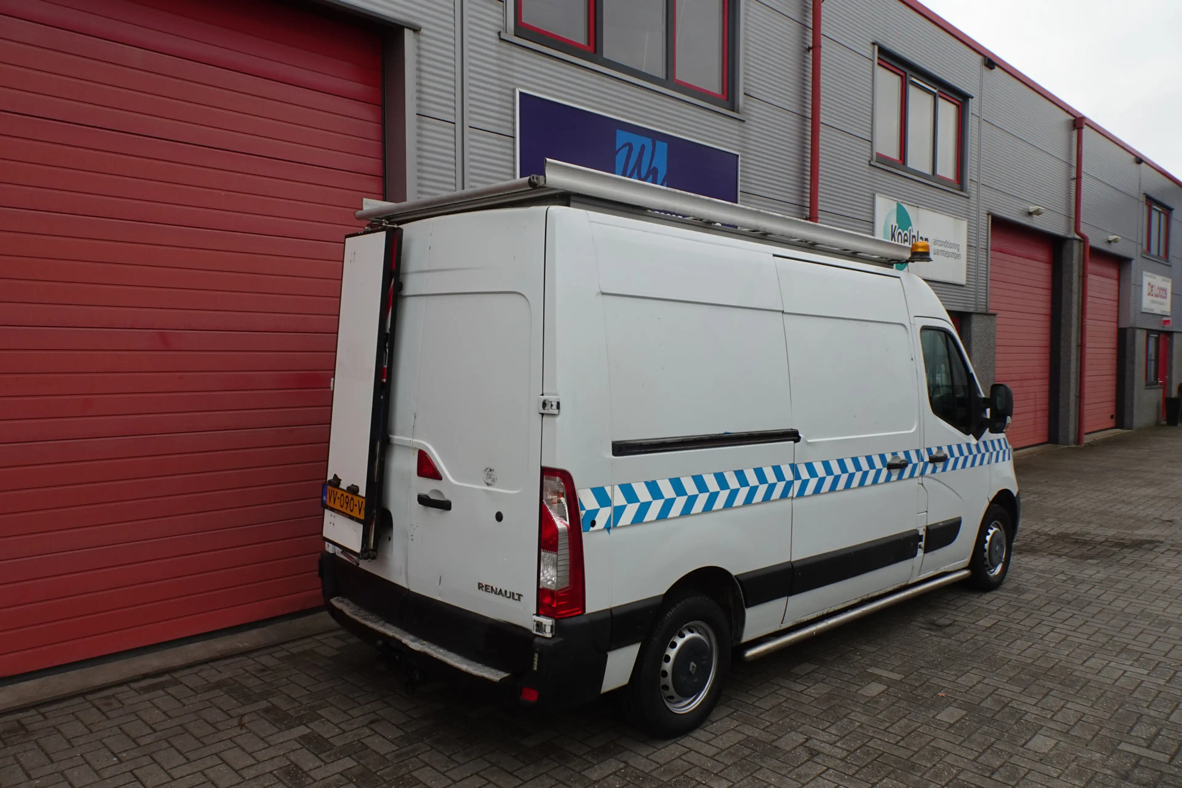 Renault Master T33 2.3 dCi L2H2 airco 3 zits MARGE !!!!!!!! — photo 4