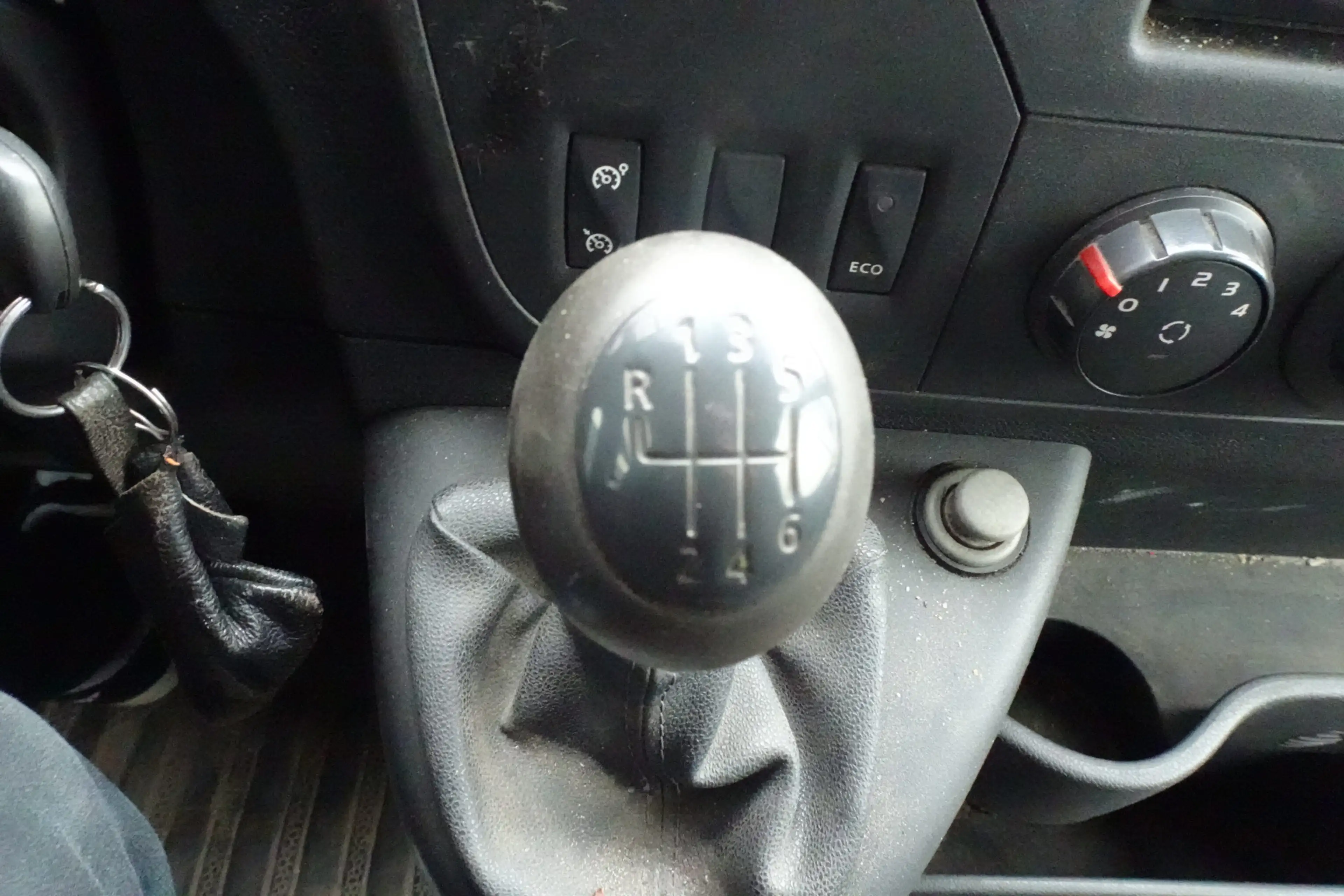 Renault Master T33 2.3 dCi L2H2 airco 3 zits MARGE !!!!!!!! — photo 26