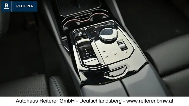 BMW 550 e xDrive *M Sportpaket Pro *Adaptives Fahrwerk Pro *AHK Ansicht 16