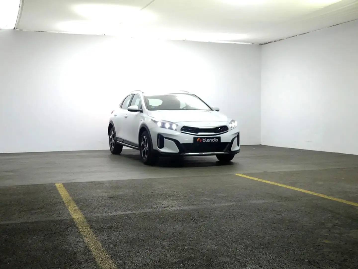Kia XCeed 1.5 MHEV 103KW DRIVE DCT 140CV 5P Blanco - 2