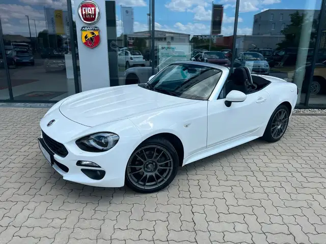 Fiat 124 Spider 1.4 Lusso +Vollausstattung+OZ+WKR+ZR