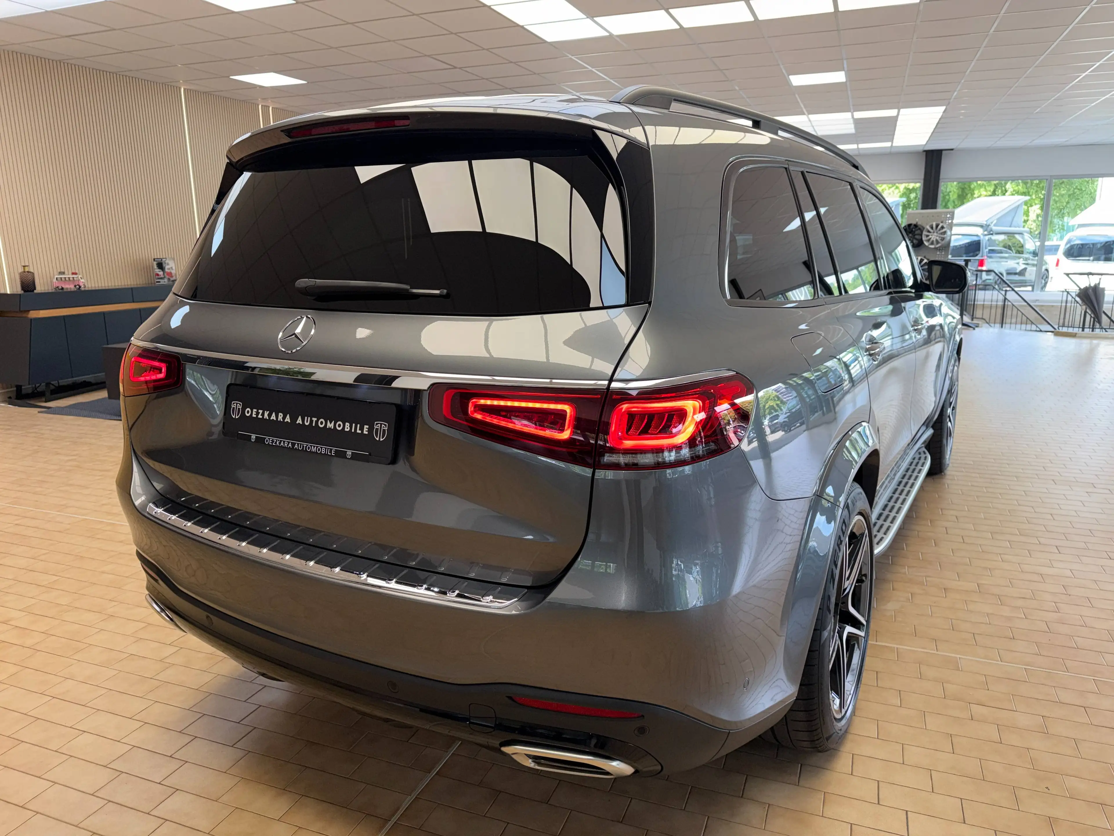 Mercedes-Benz GLS 580 GLS 580 4Matic — photo 12