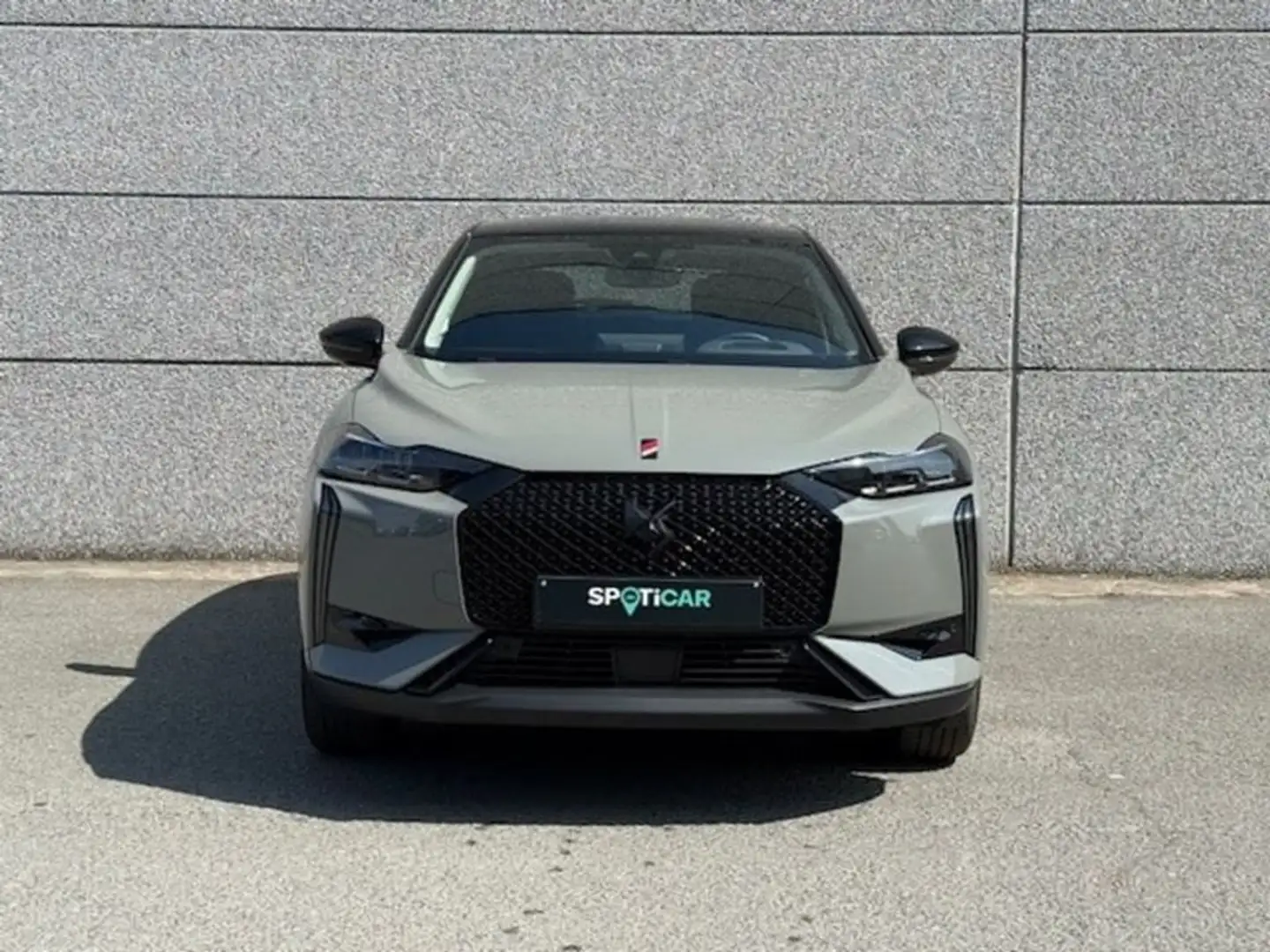 DS Automobiles DS 3 Crossback *GPS*CAMERA* 1.2 BENZ 130 PK EAT PERF LINE Szürke - 2