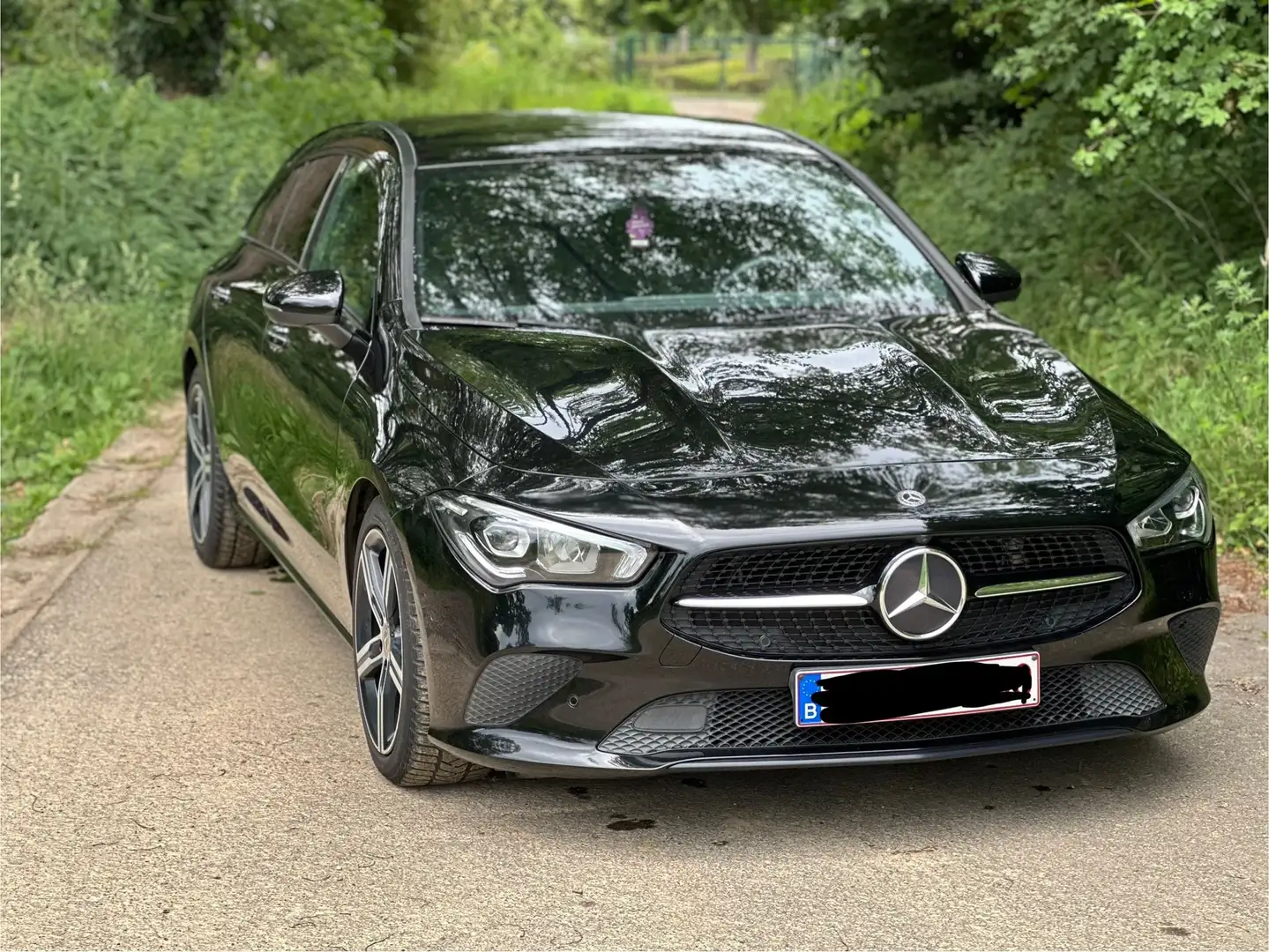 Mercedes-Benz CLA 180 CLA 180 d Shooting Brake 7G-DCT Edition 1 Zwart - 1