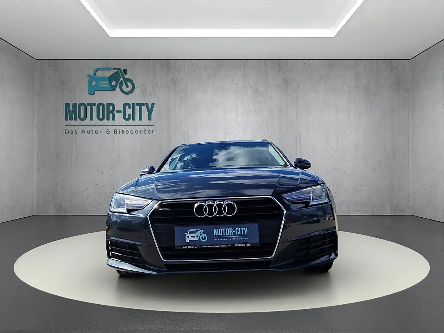 Audi A4 Avant 2,0 TDI S-tronic Grau - 2