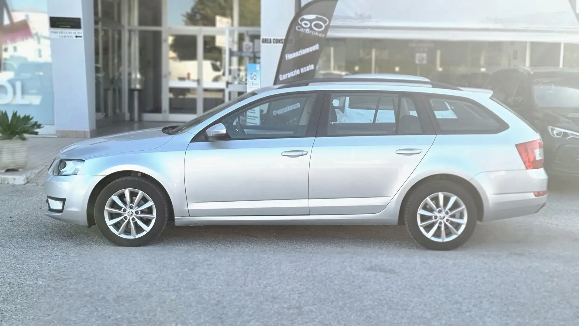 Skoda Octavia Octavia Wagon 1.6 tdi  105cv Active PREZZO REALE Argent - 2