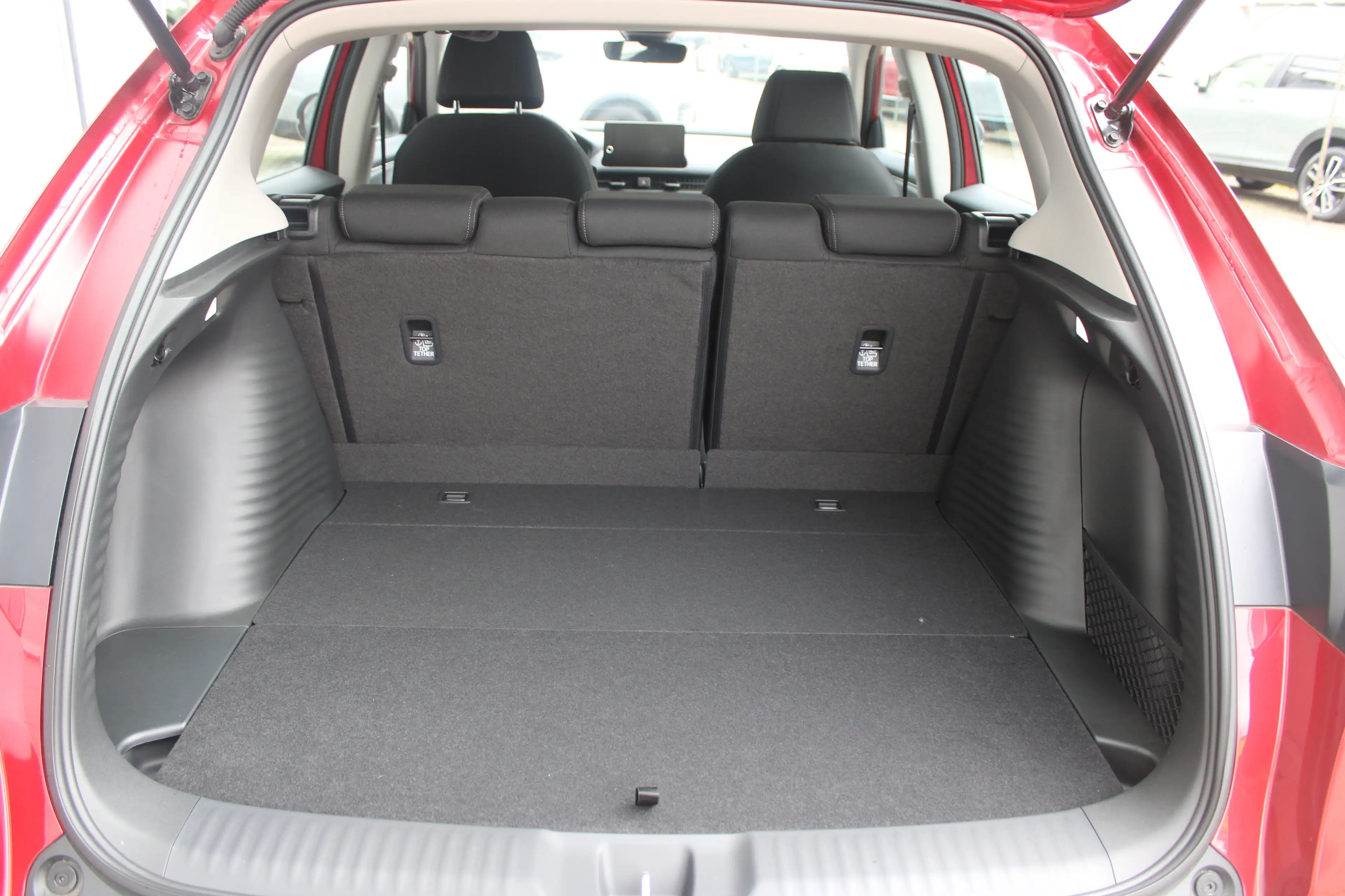 Honda ZR-V ZR-V e:HEV 2.0 i-MMD Hybrid Elegance — photo 10