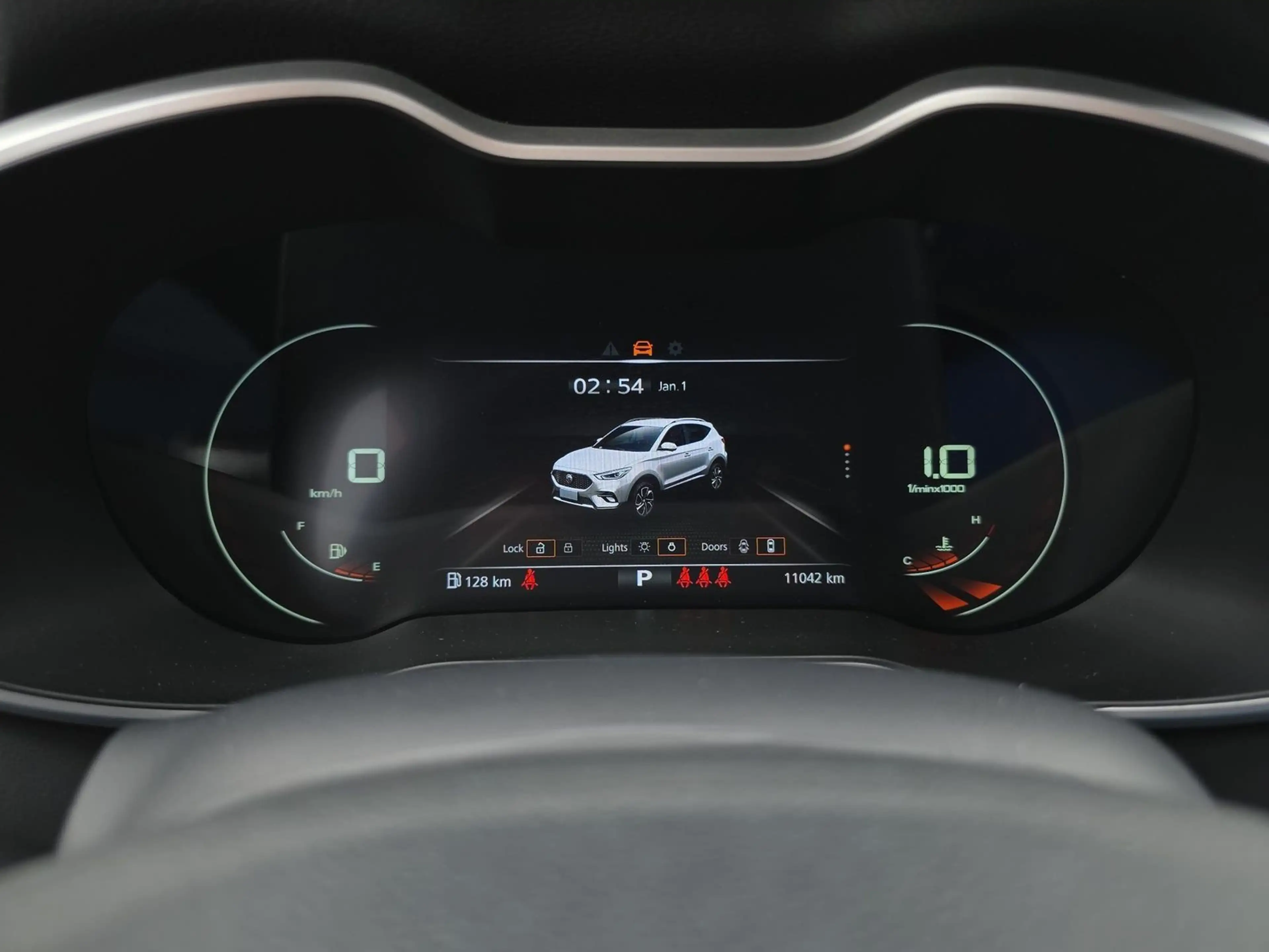 MG ZS 1.0 Luxury Android Apple 360° Tempomat Leder — photo 11