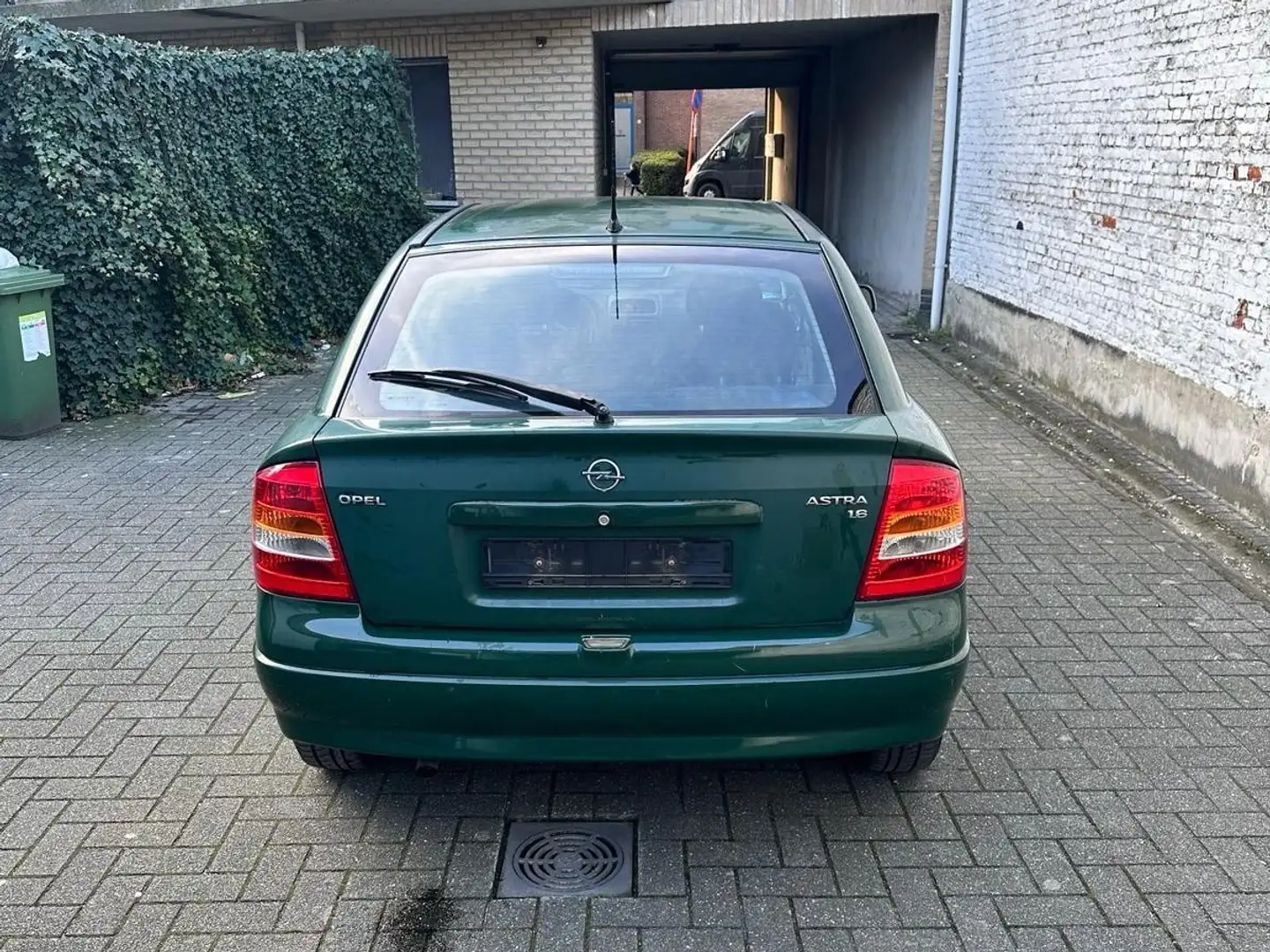 Opel Astra 1.6 Vert - 2