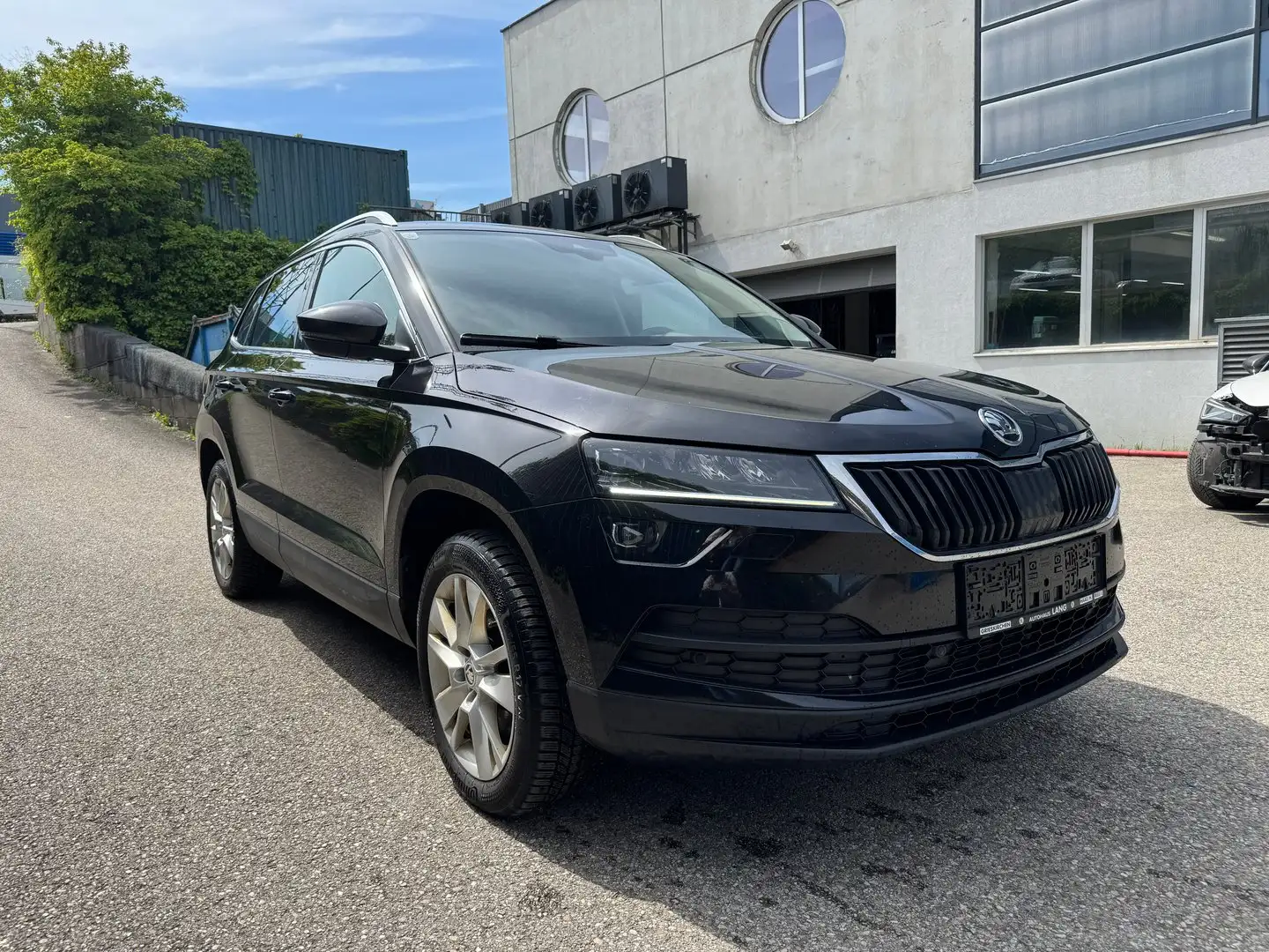 Skoda Karoq 4x4 Style SC TDI DSG Zwart - 2