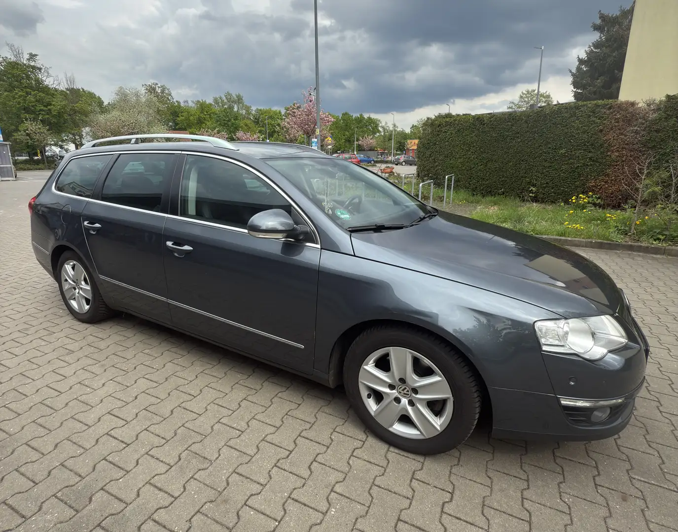 Volkswagen Passat Variant Highline *Bastlerfahrzeug / 4 neue Allwetterreifen Grau - 2